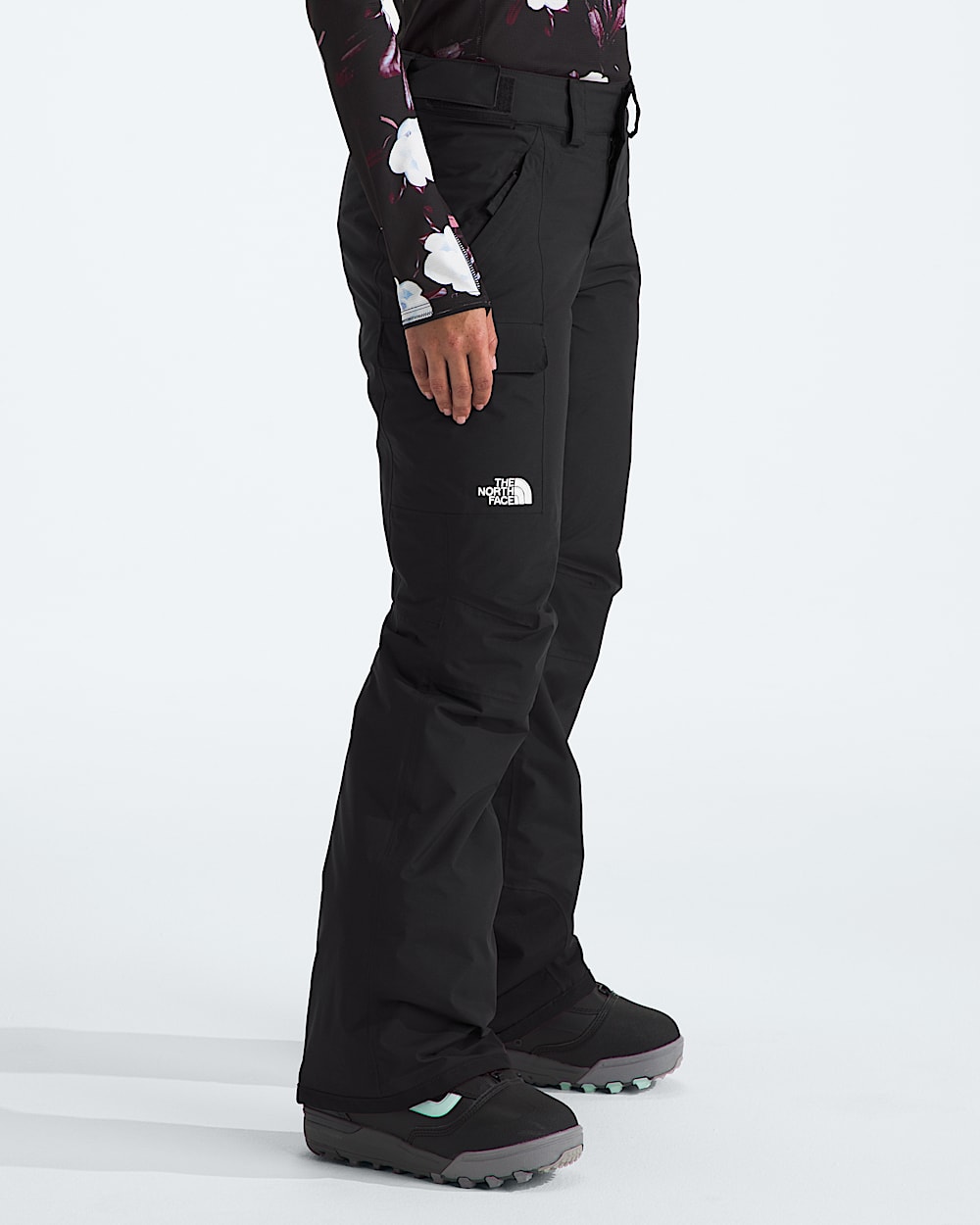 Womens Freedom Insulated Pants TNF TNF Black MODEL34