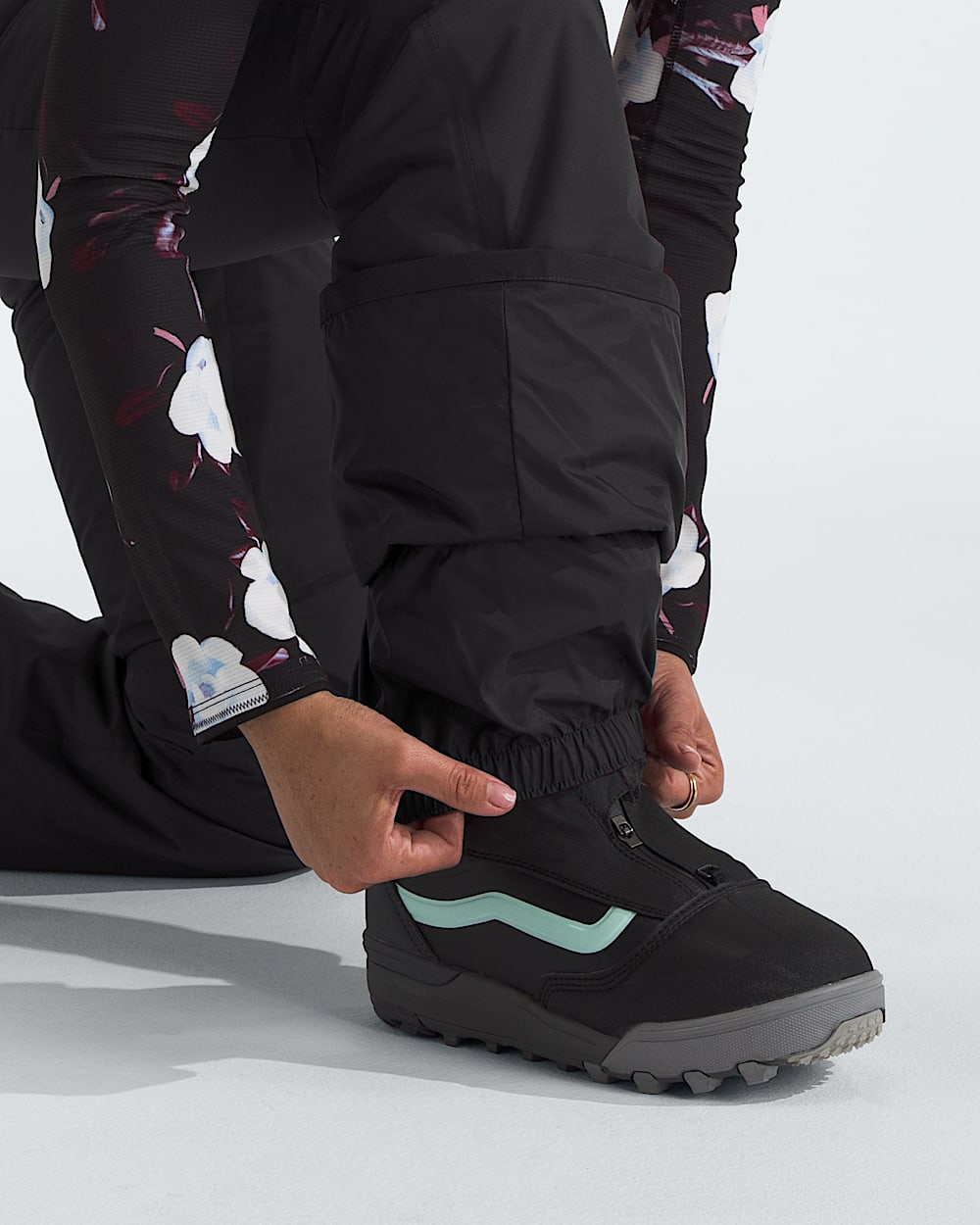 Womens Freedom Insulated Pants TNF TNF Black MODELALT1