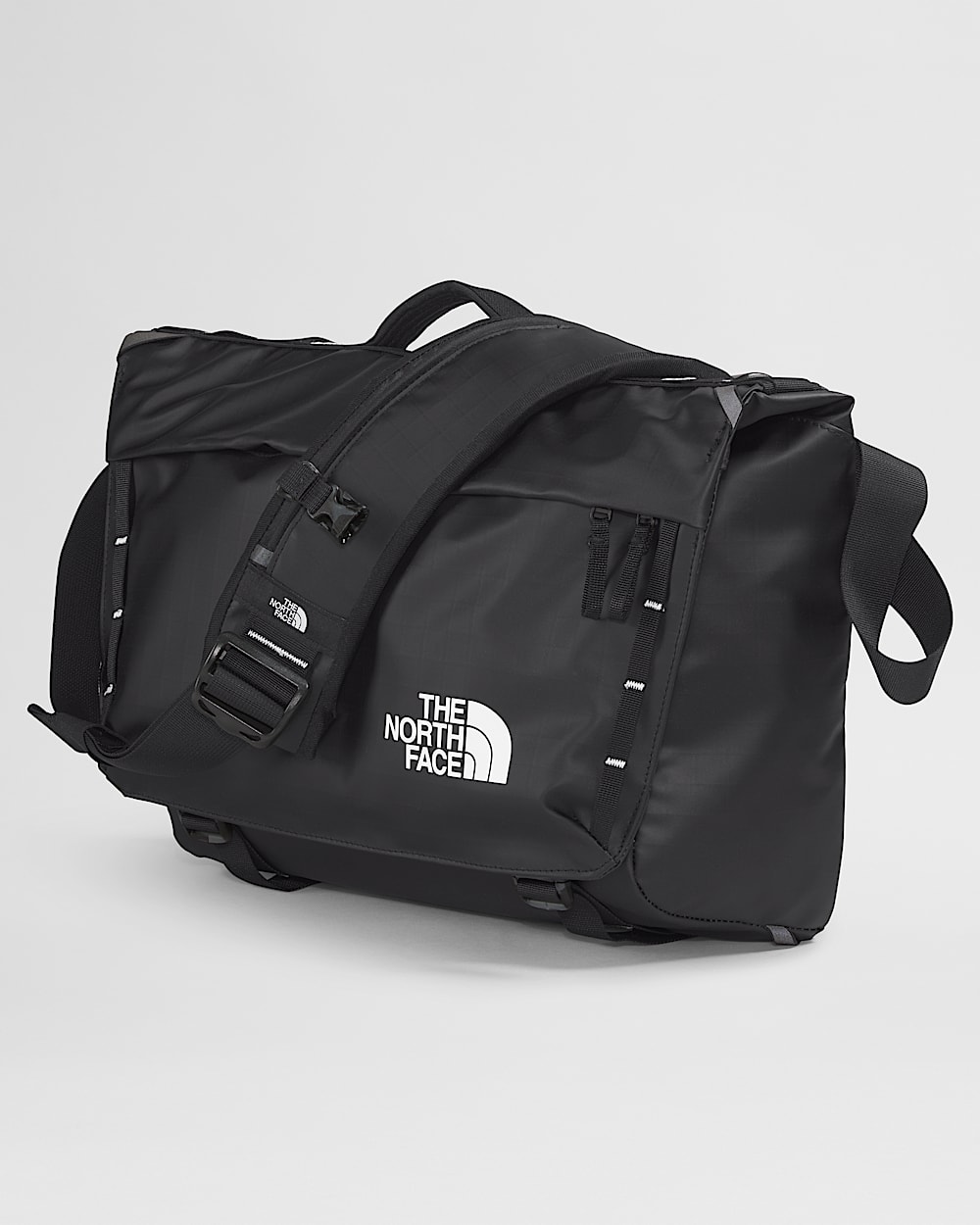 Base Camp Voyager Messenger Bag | The North Face
