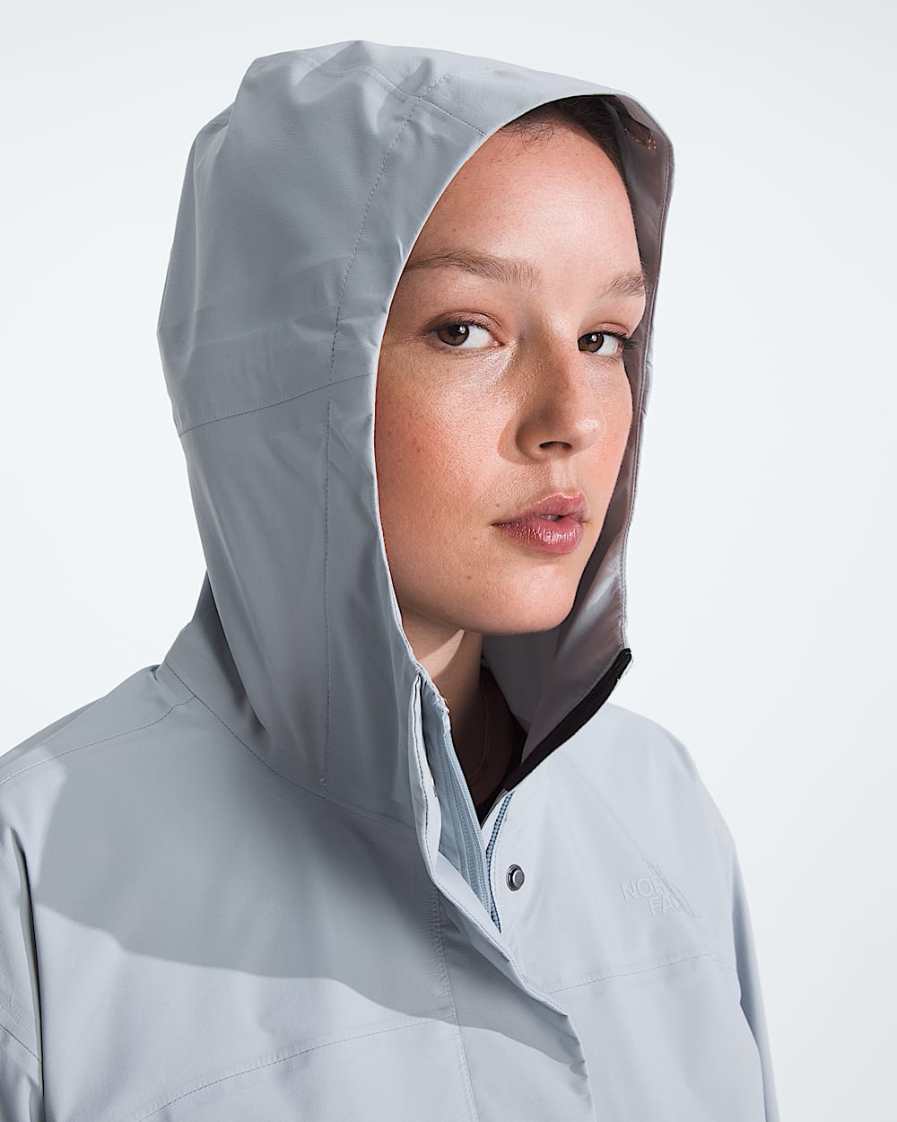 Womens Voyage Rain 3L Hooded Parka TNF MODELHOOD2