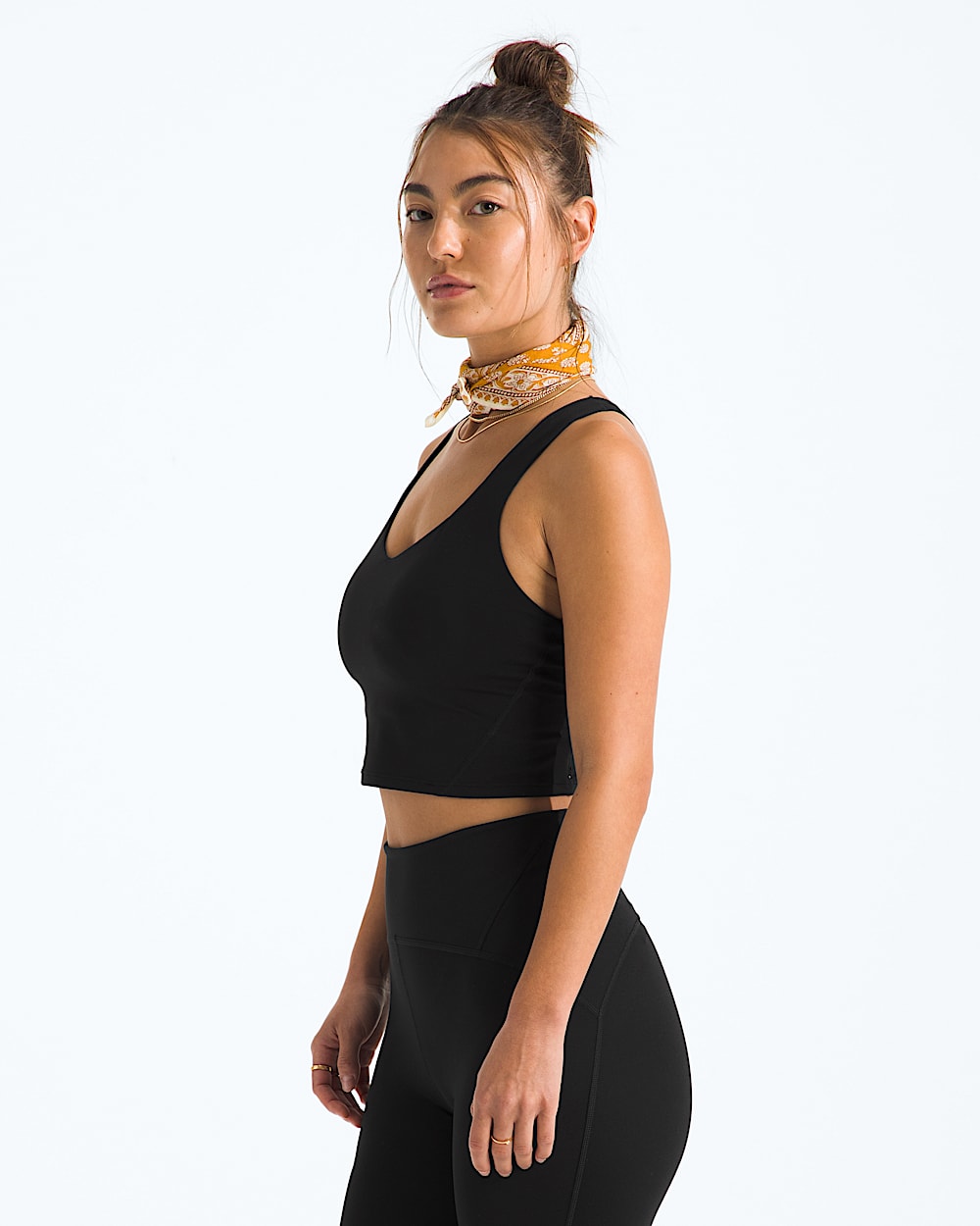 Womens Jaida Long Line Bra TNF MODEL34