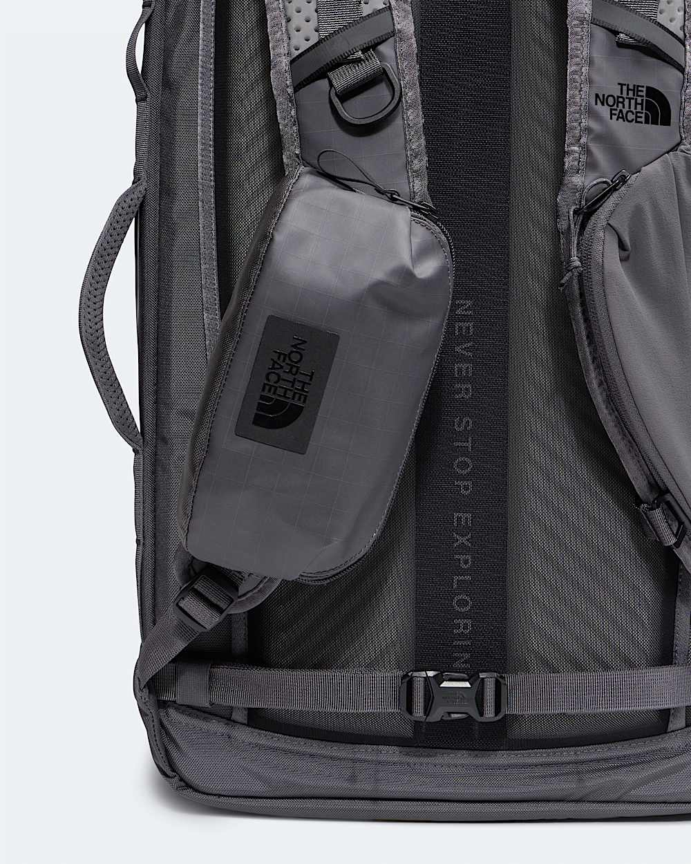 Base Camp™ Voyager Pro Travel Pouch | The North Face