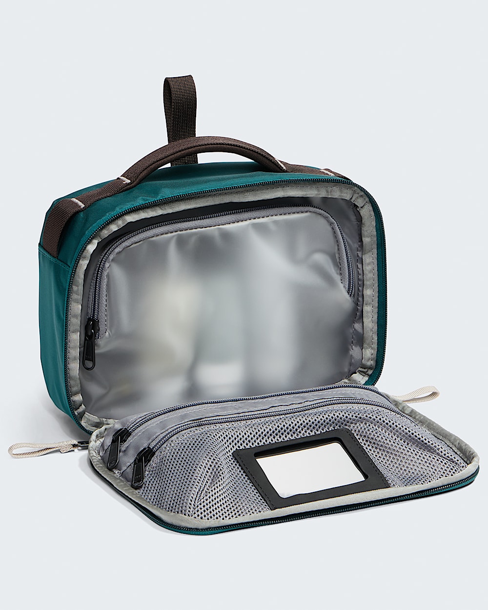 Base Camp Voyager Toiletry Kit TNF INT
