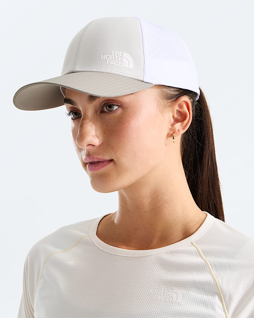 Summer LT Trucker Hat TNF MODELBACK
