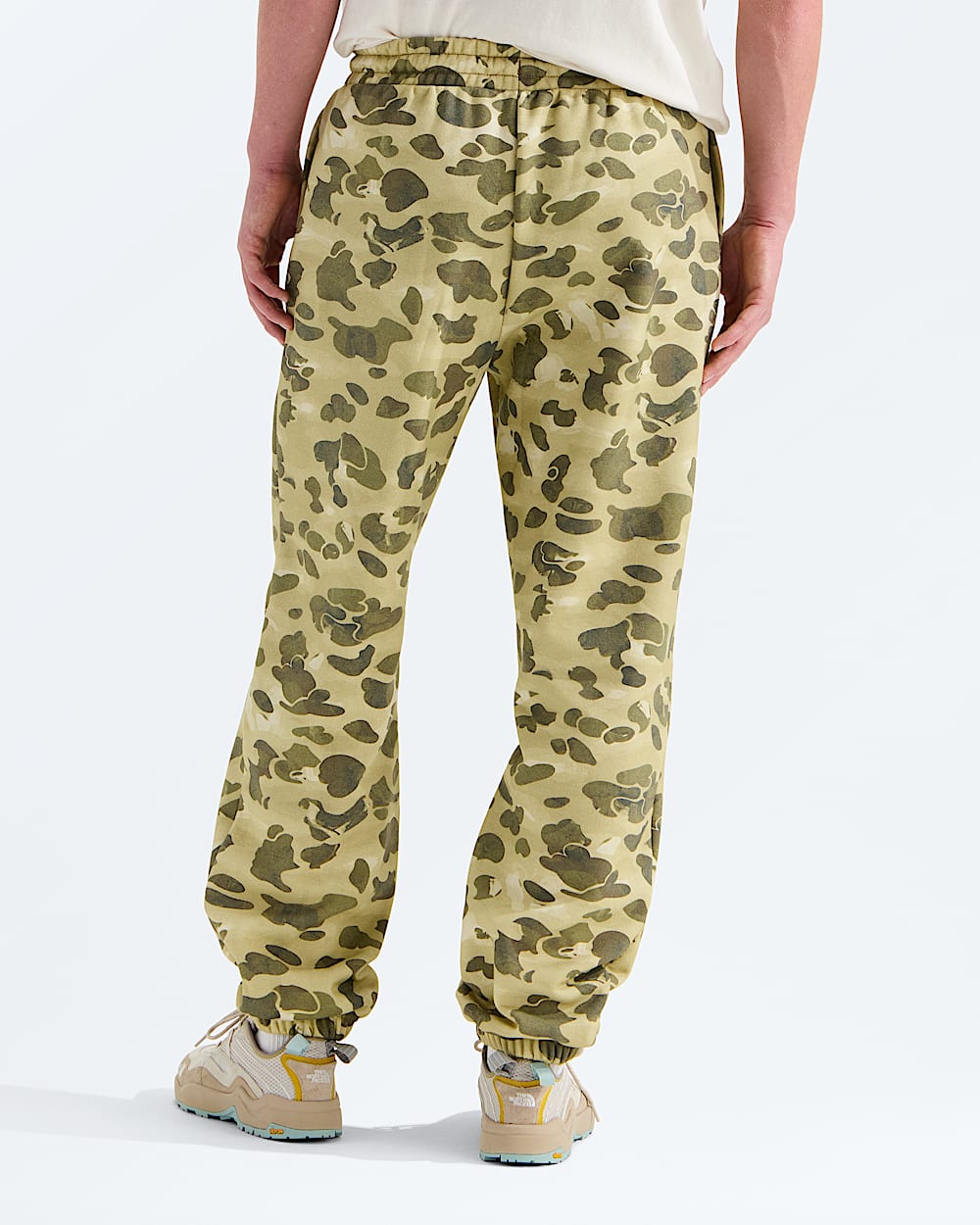 Mens TNF Essential Simple Dome PantsPrint TNF BACK