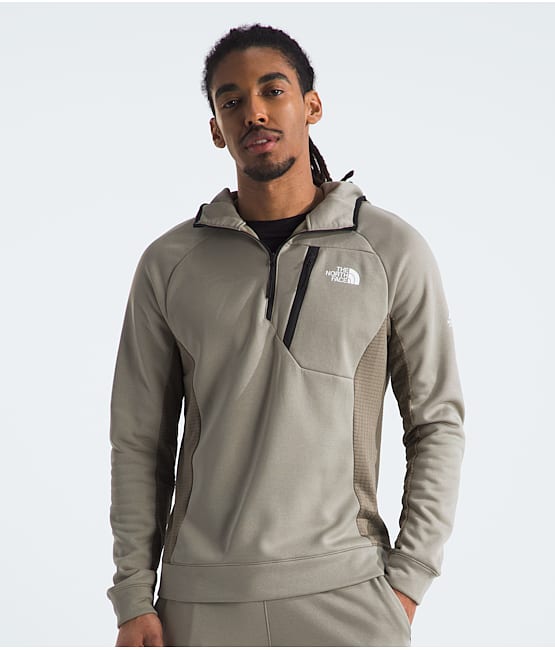 Men s Hoodies and Sweatshirts The North Face