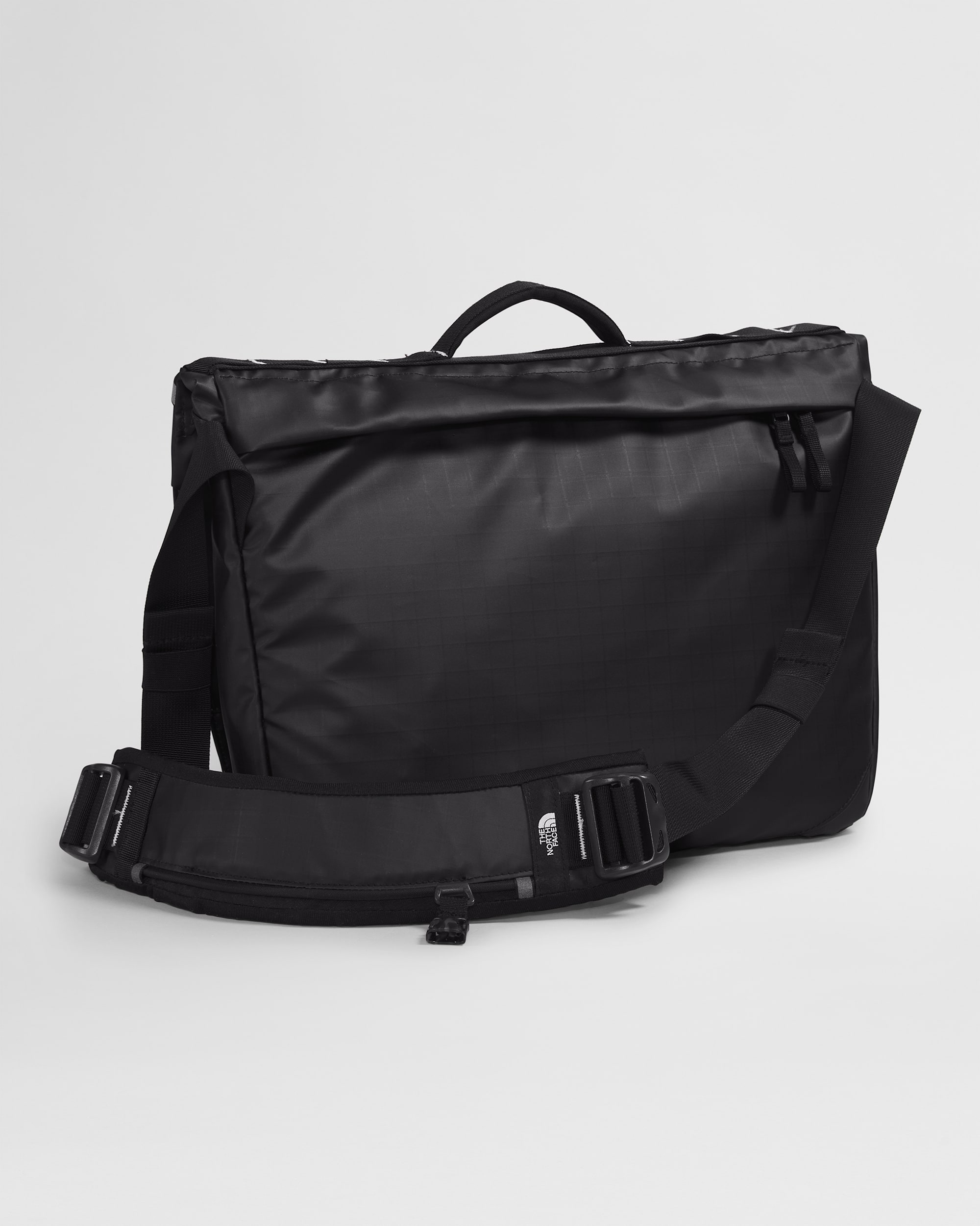 THE NORTH FACE　Saturn Messenger Base Camp Voyager Messenger Bag | The North Face