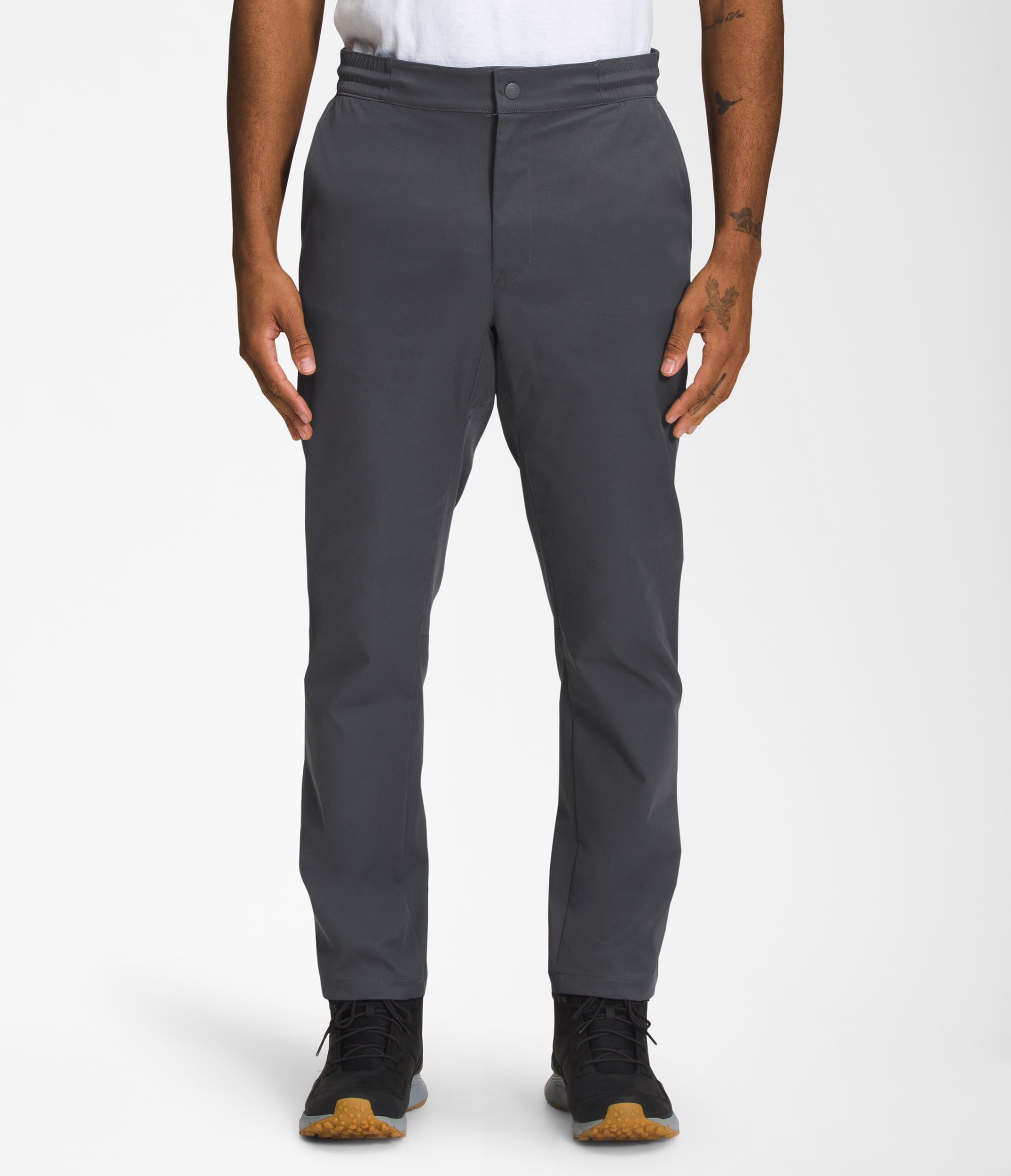 Men's Standard Tapered Pants | The North Face