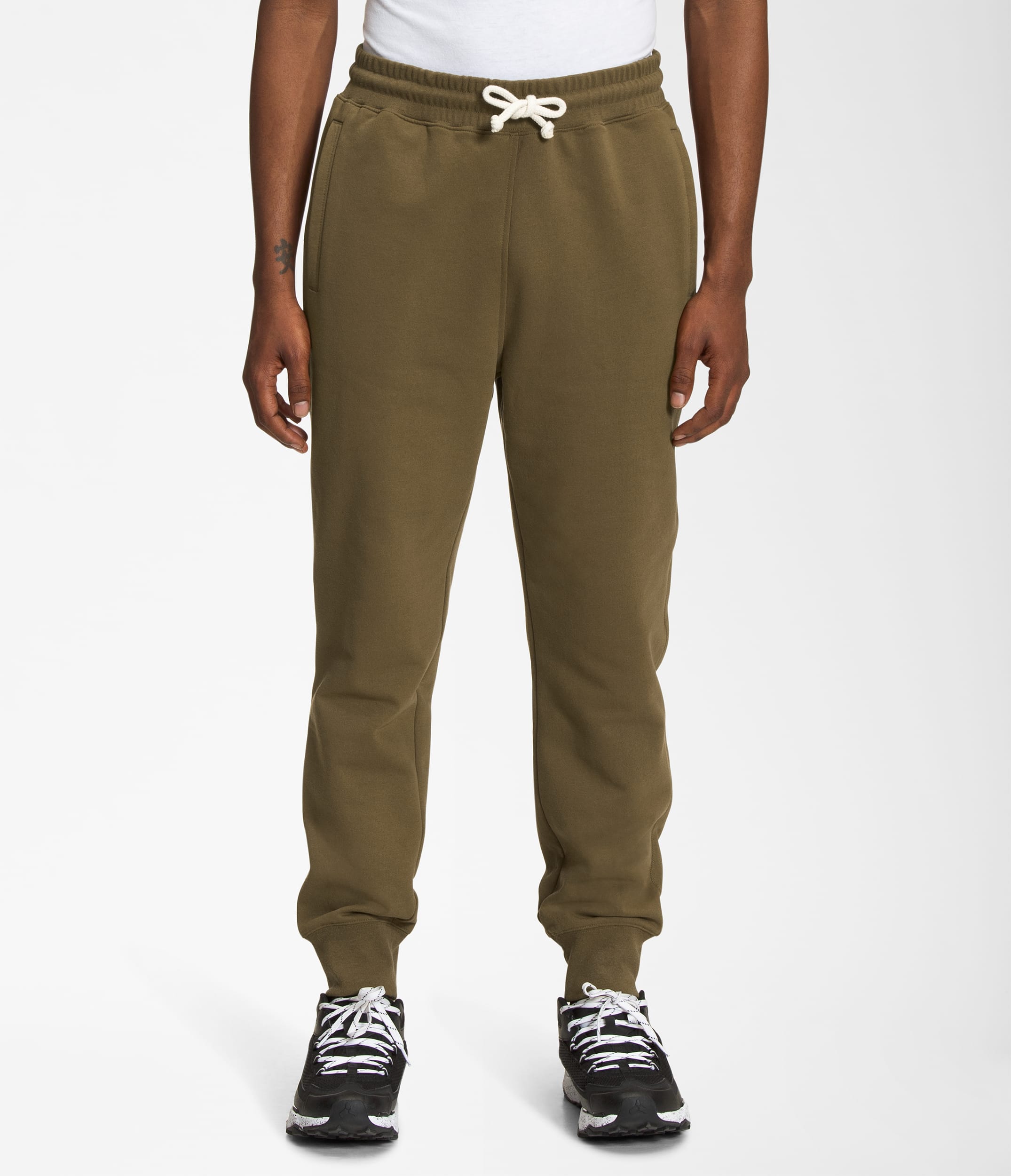 Mens Heritage Patch Joggers TNF Main