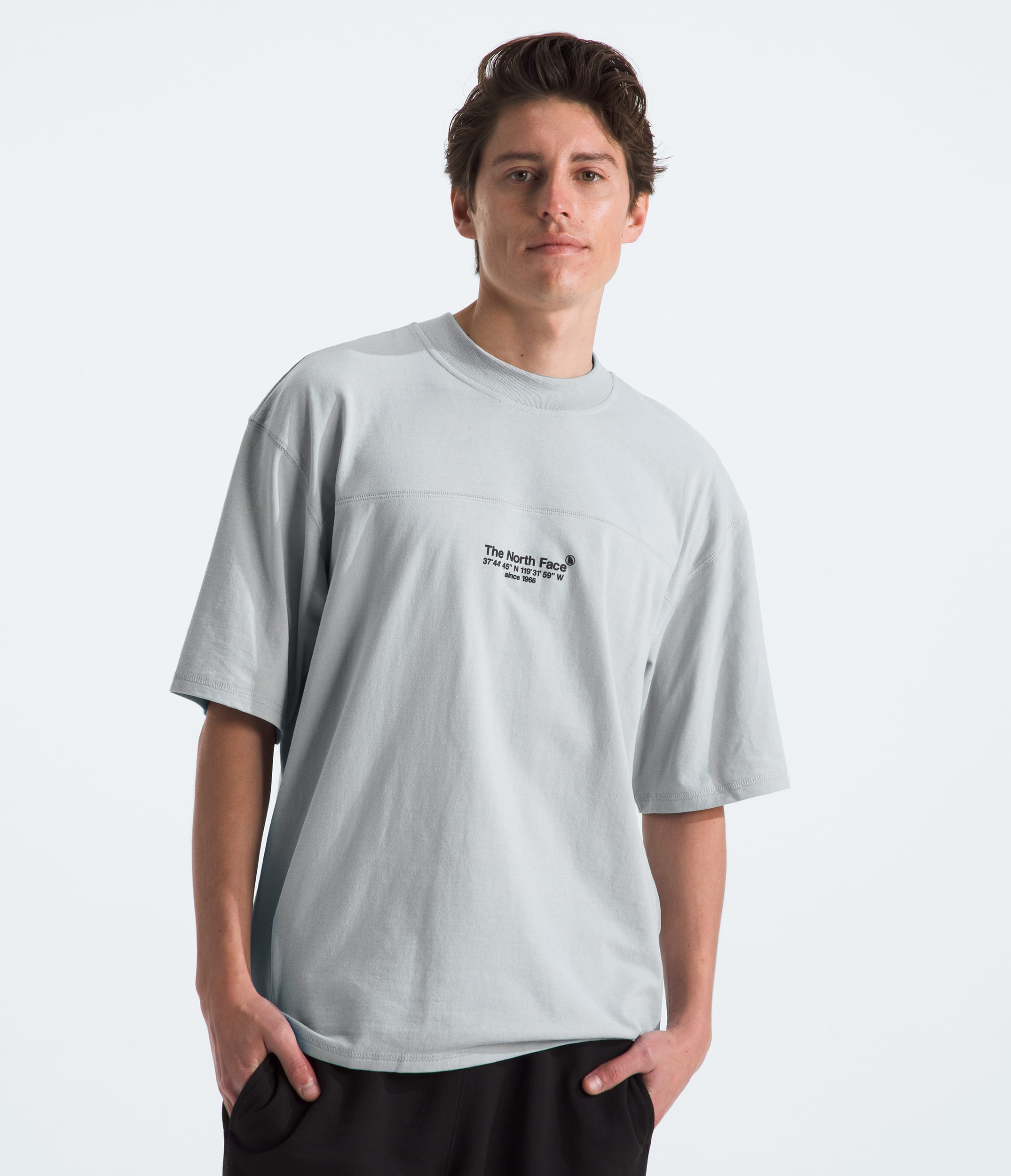 Men’s Short-Sleeve AXYS Tee