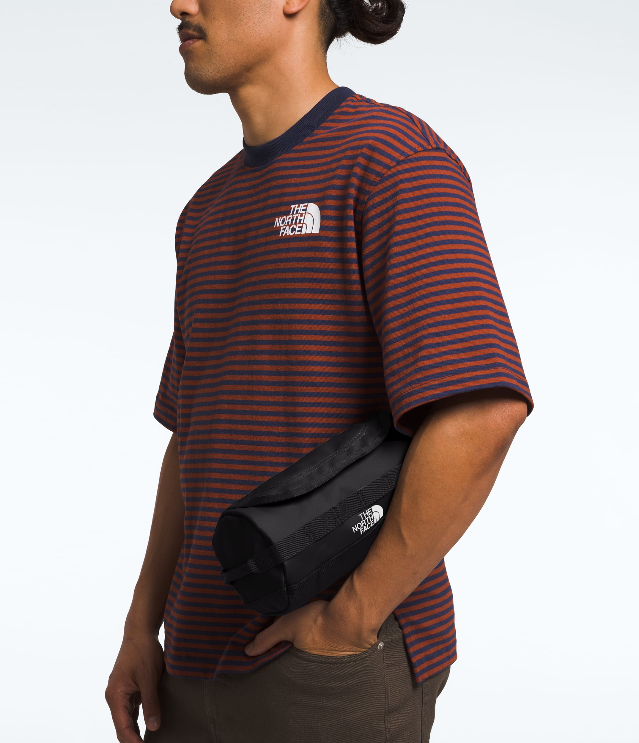 Base Camp Travel CanisterS TNF TNF BlackTNF White MODELBACK