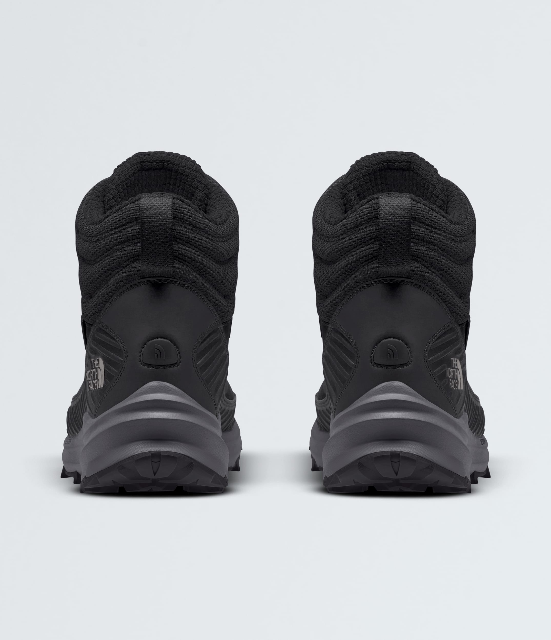 Mens VECTIV Fastpack Insulated Waterproof Boots TNF BACK