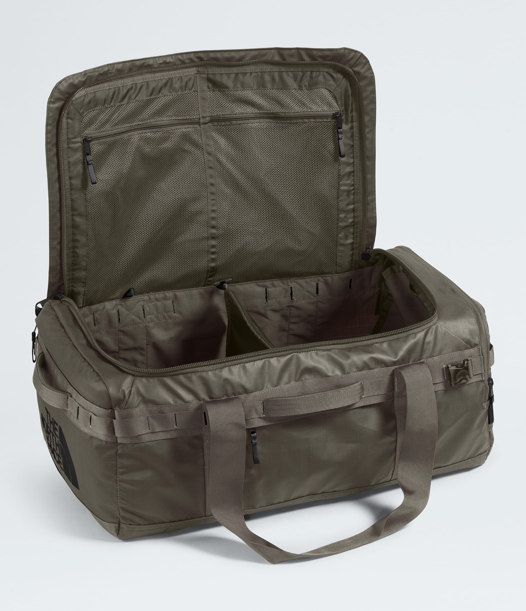 Base Camp Voyager  62L TNF ALT1