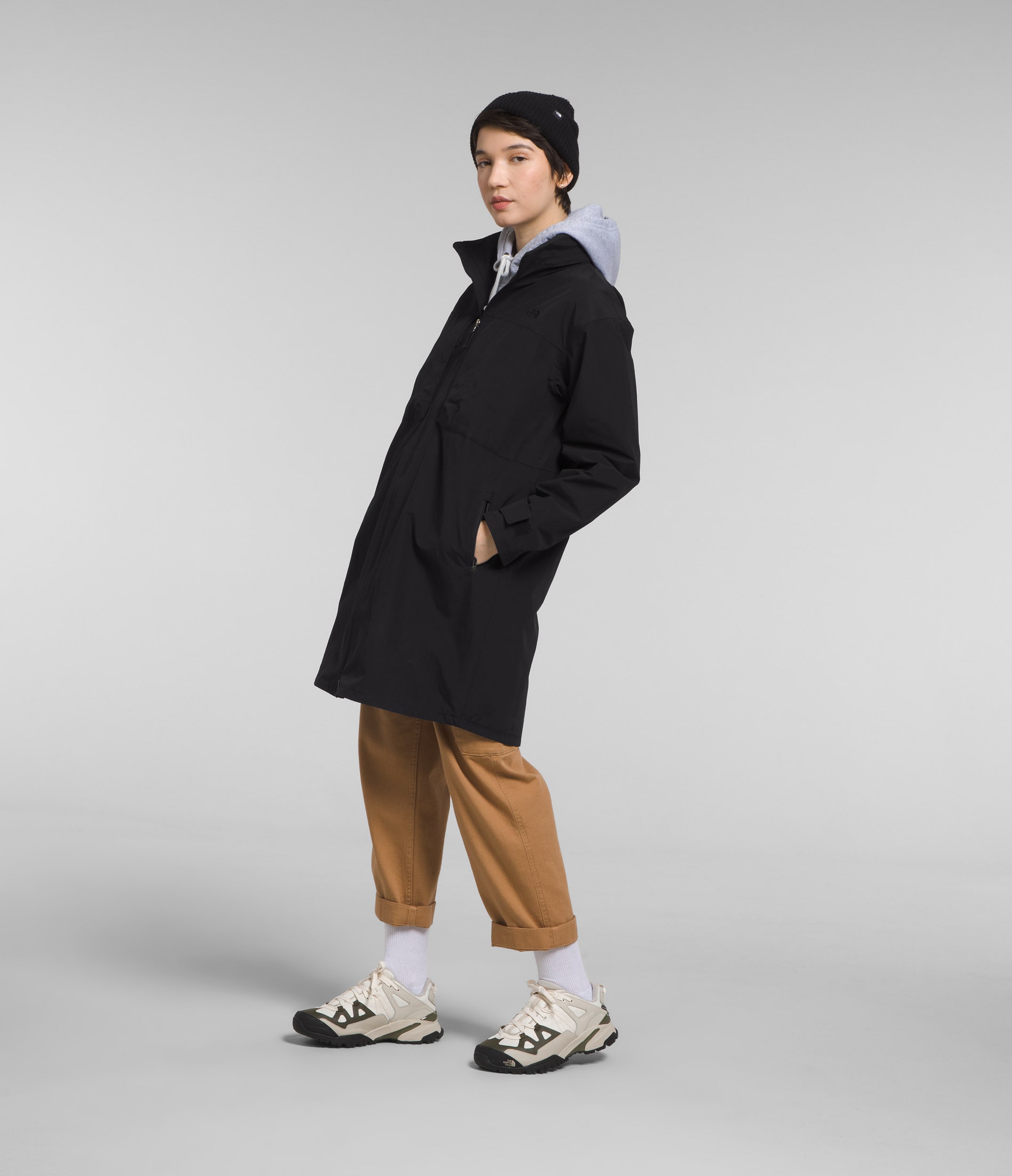 Womens M66 Tech Trench TNF MODEL34