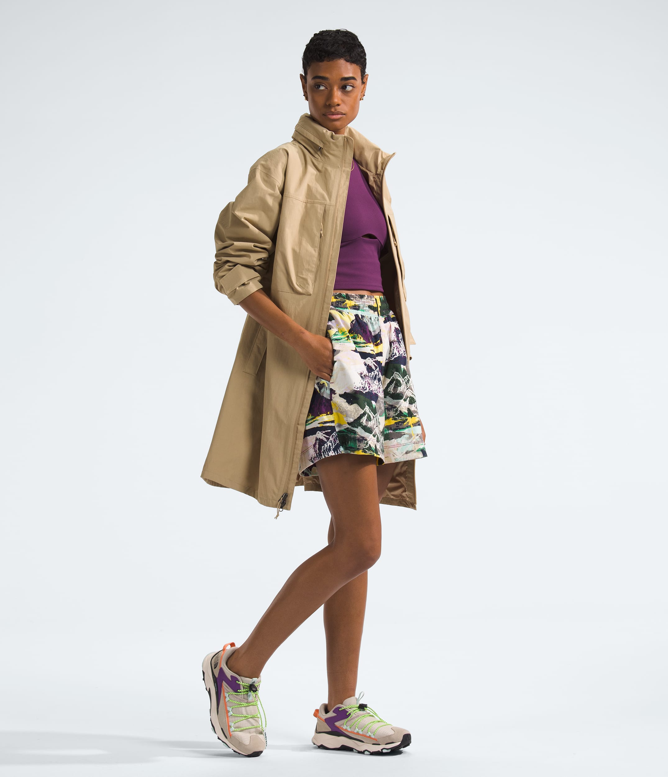 Womens TNF Easy Wind Shorts TNF HERO2