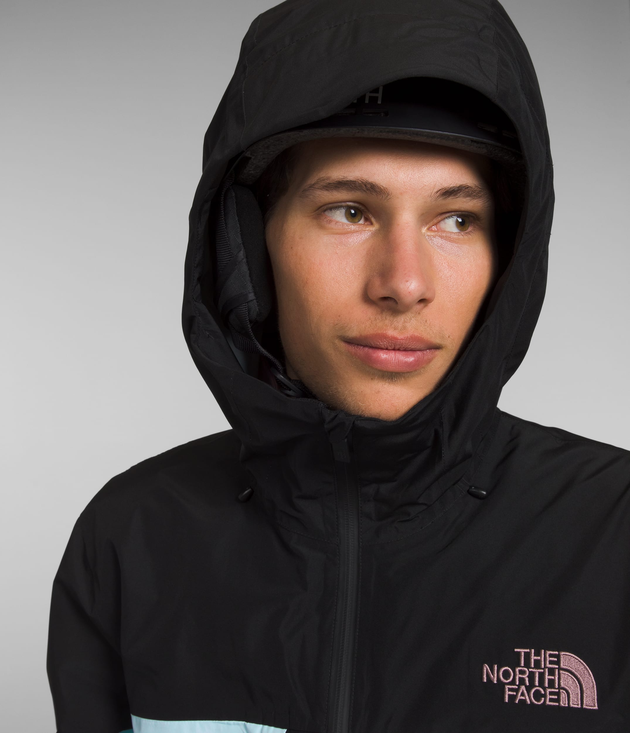 Mens THERMOBALL Snow Triclimate Jacket TNF MODELHOOD2