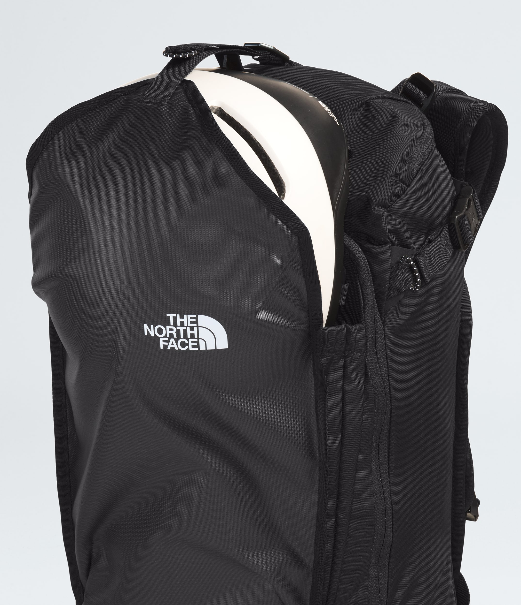Snomad 23 Backpack | The North Face