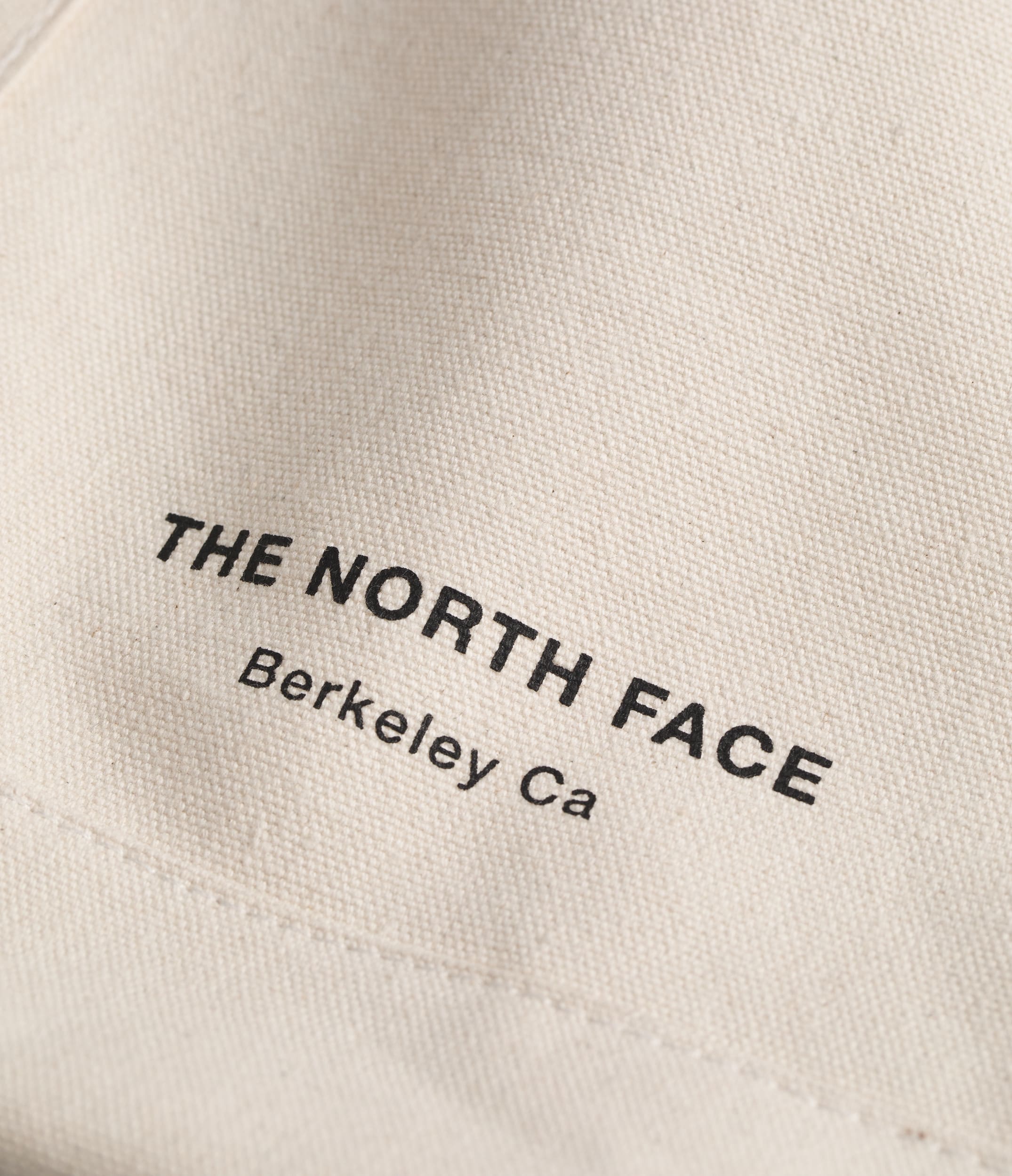 Circular Cotton Tote TNF DETAIL3