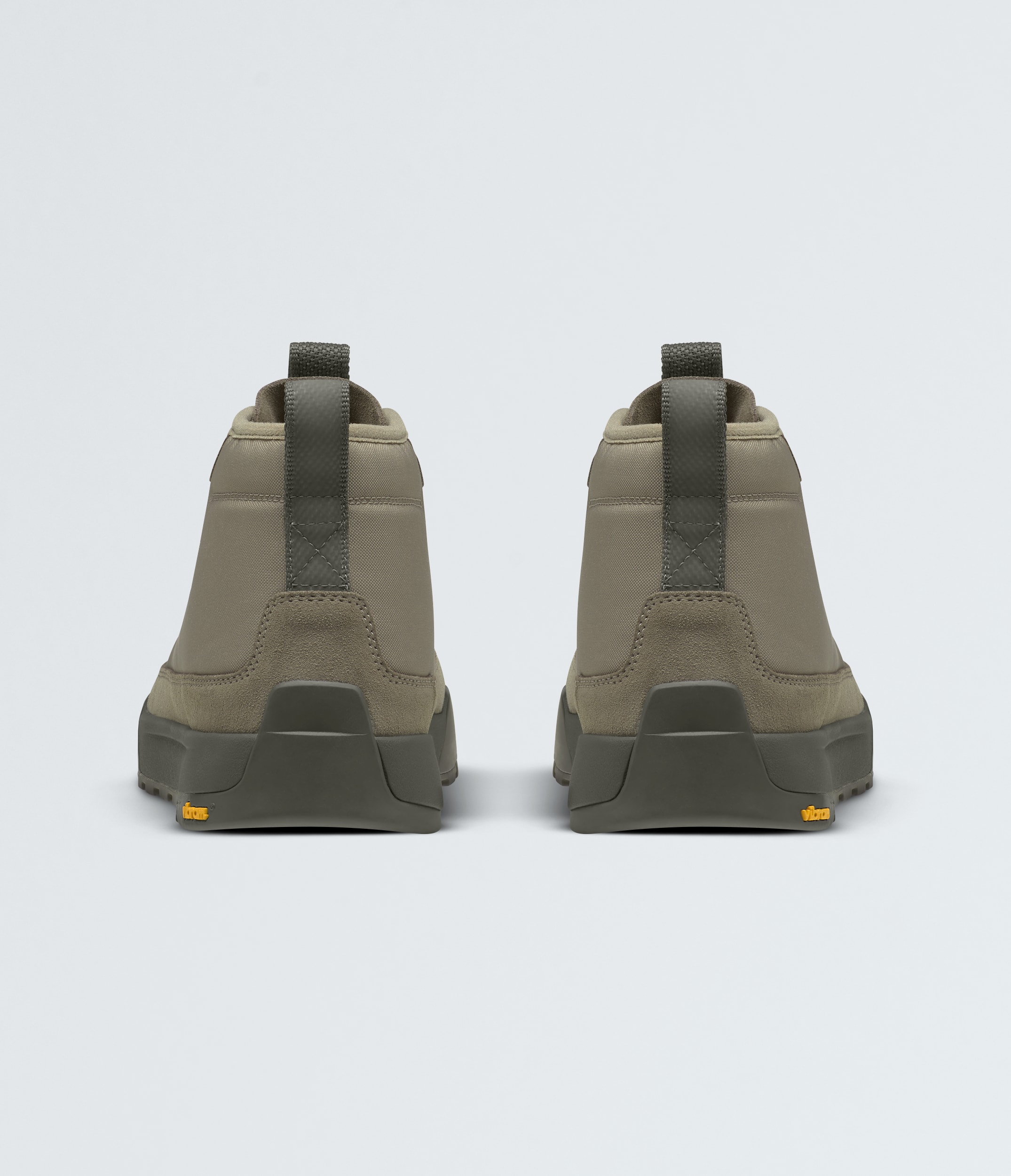 Mens Clyffe Mid Shoes TNF BACK