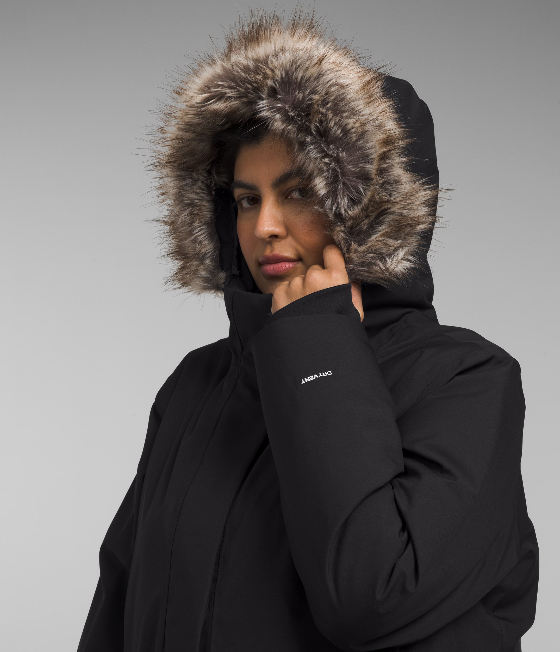 Parka Arctic Plus pour femmes TNF Noir TNF MODELHOOD2