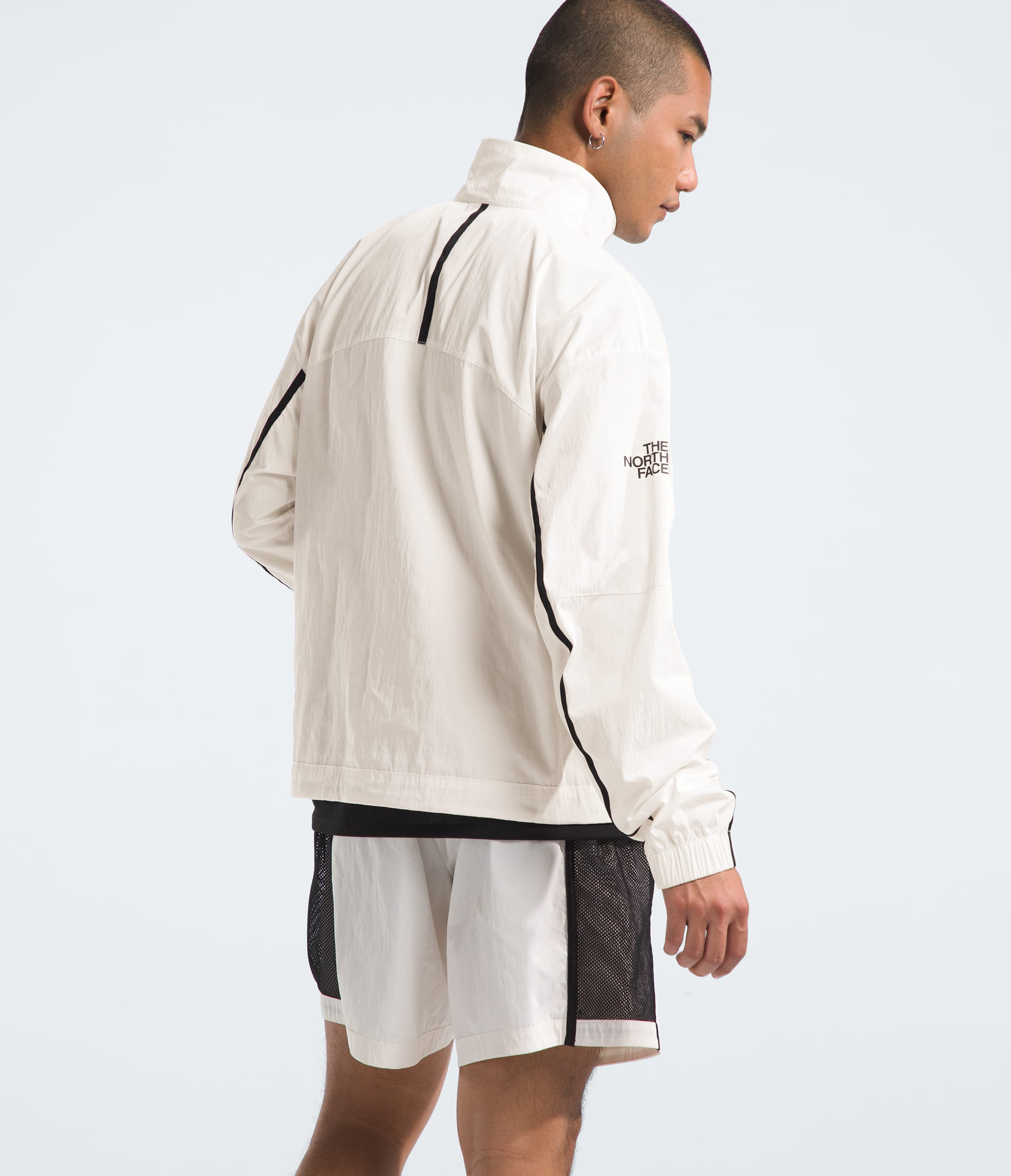 Mens 2000 Mountain Light Wind Jacket TNF BACK