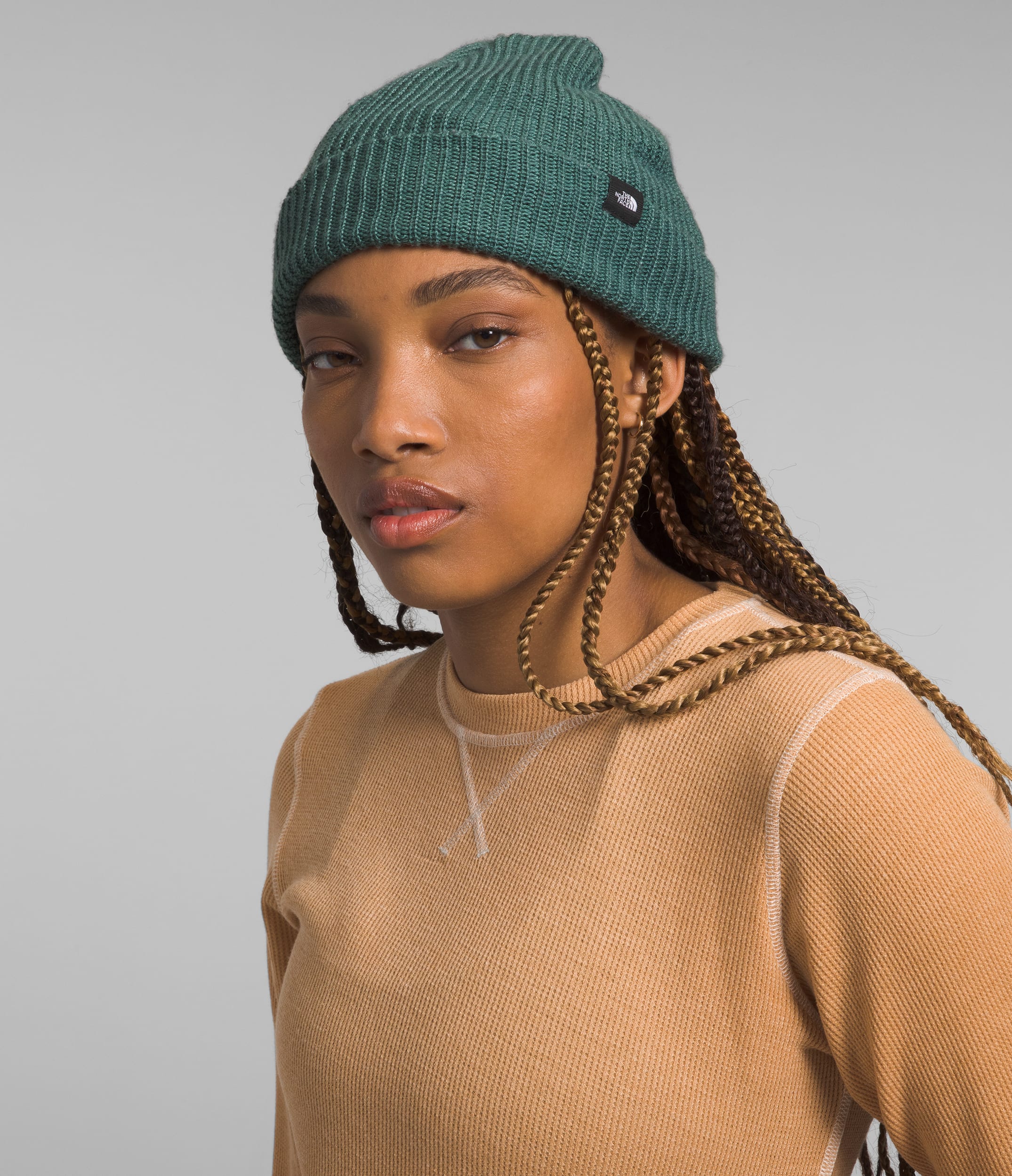 Urban Switch Beanie TNF MODELBACK