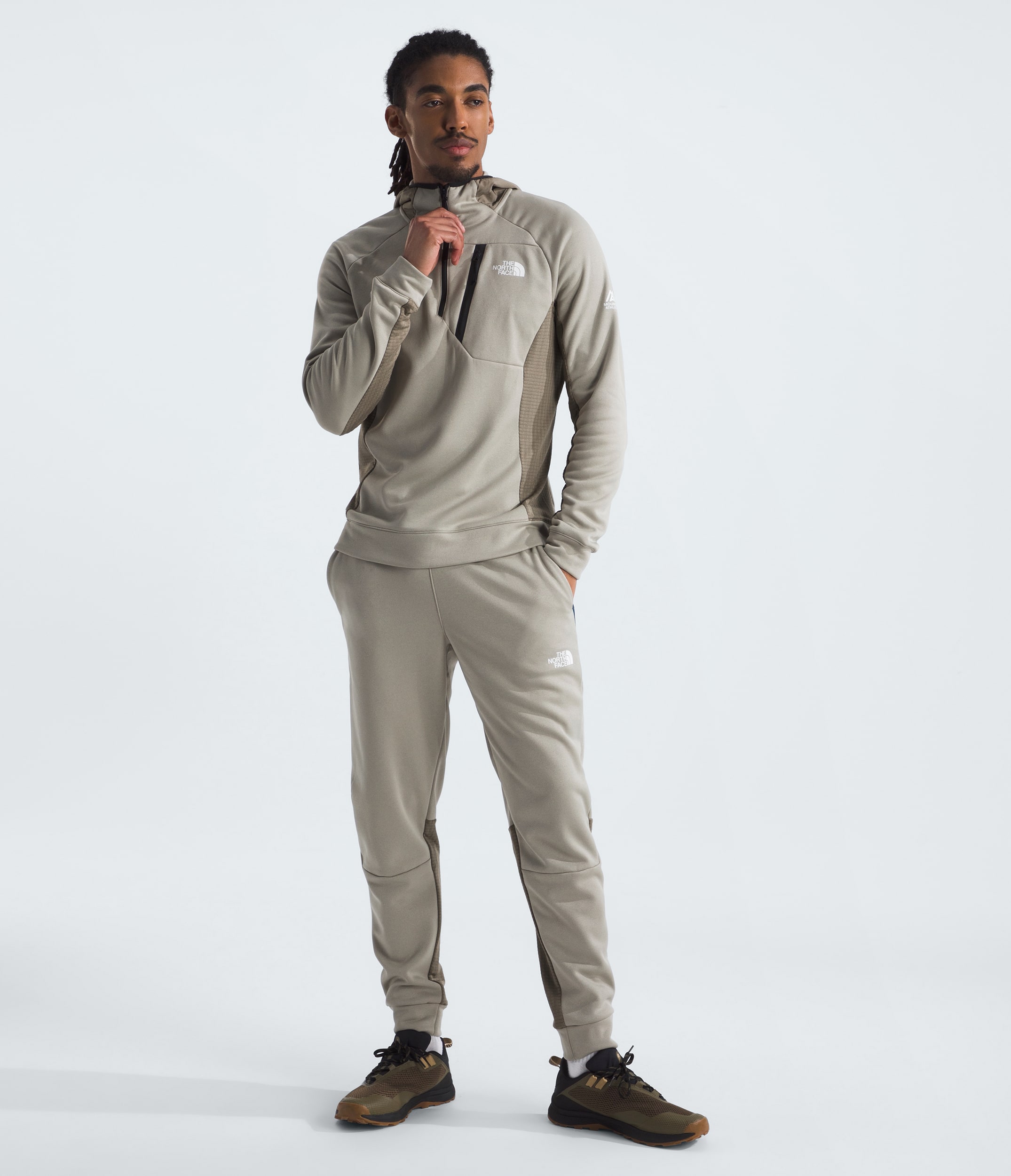 Men's Mountain Athletics Fleece Hoodie ¼-Zip | The North Face Canada