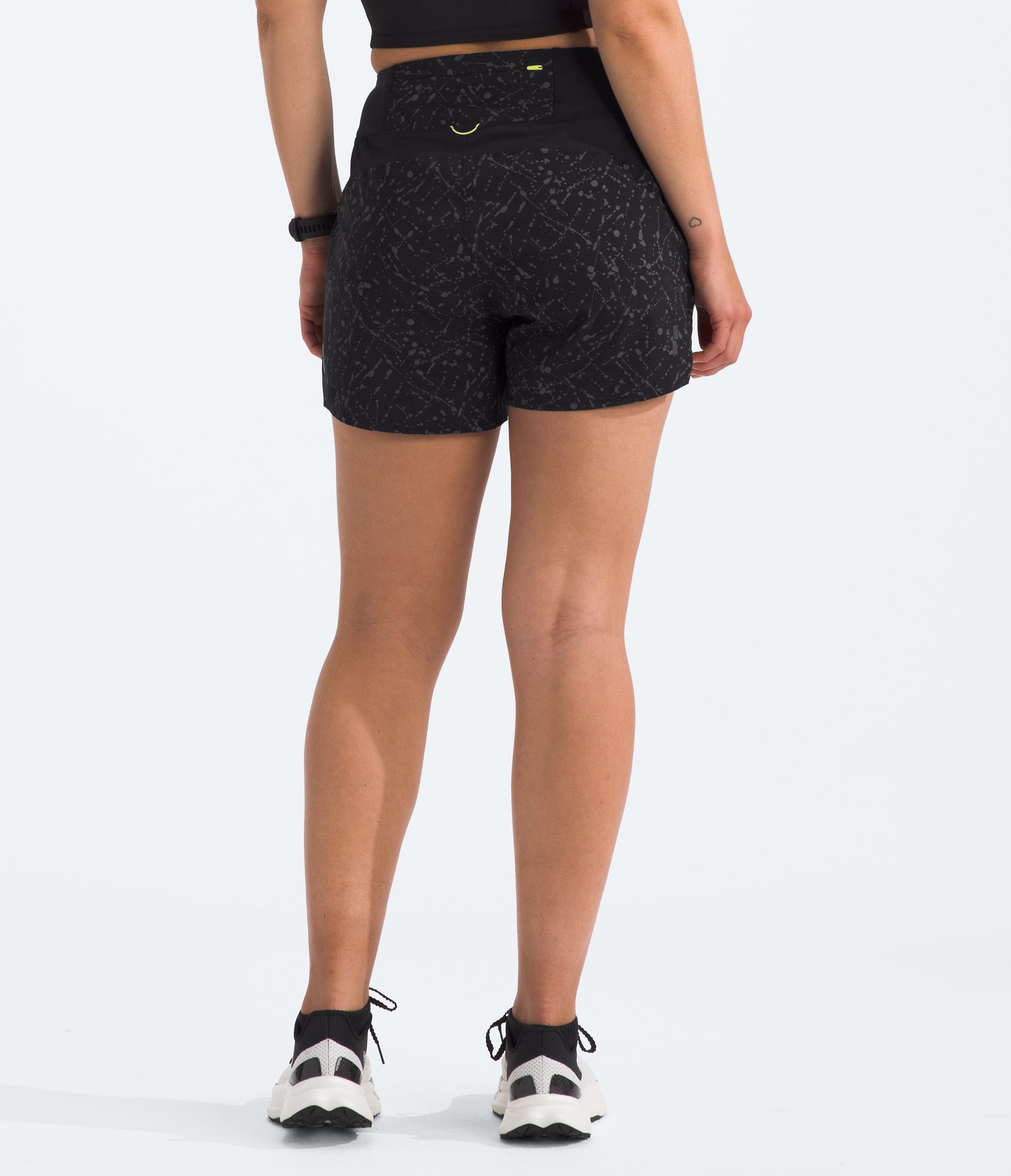 Womens Sunriser 4 Shorts TNF BACK