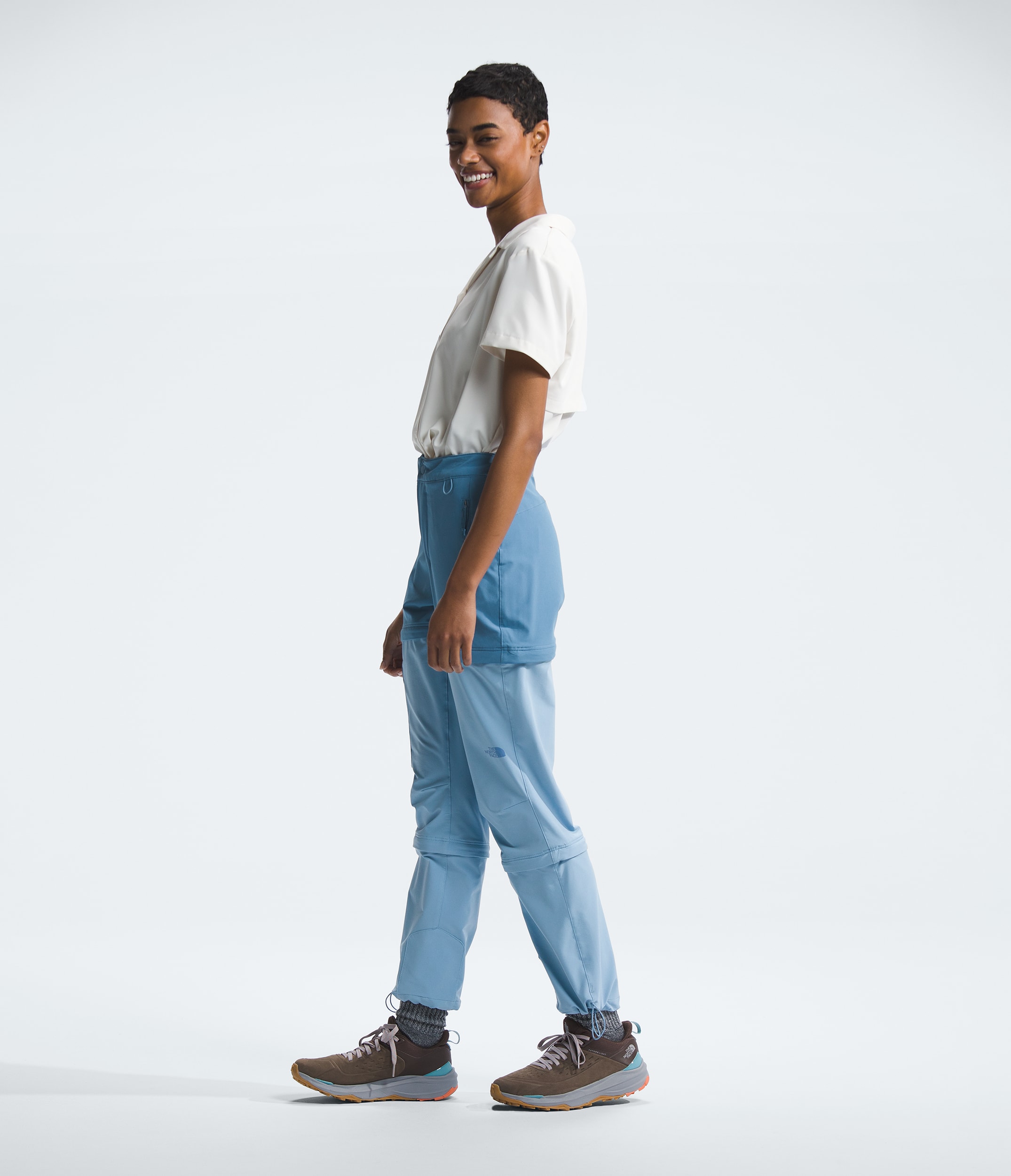 Womens Bridgeway ZipOff Pants TNF MODEL34