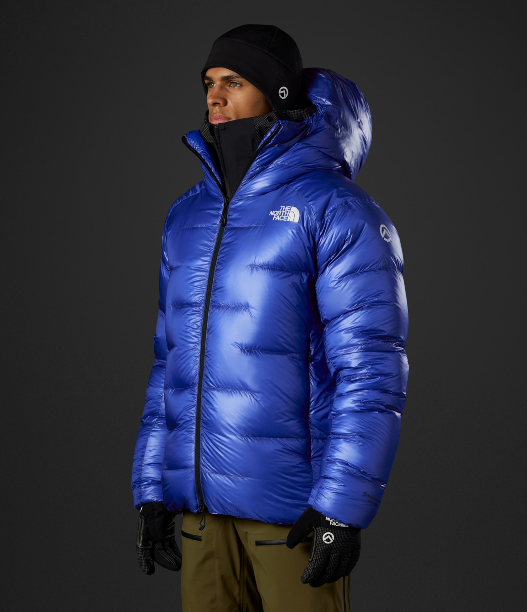 Mens Summit Series Pumori Down Parka TNF MODEL34