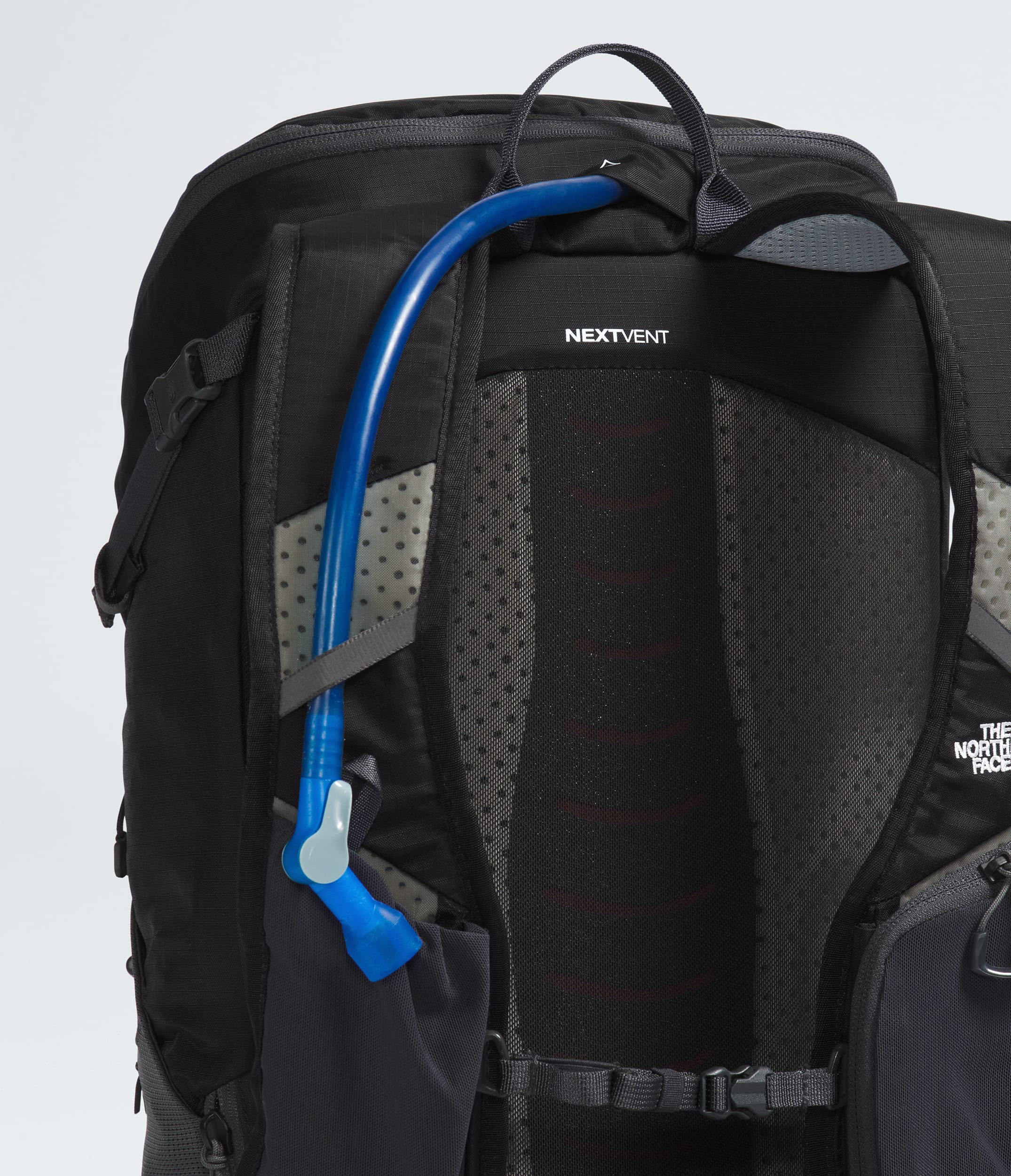 Trail Lite 24 Backpack TNF TNF BlackAsphalt Grey ALT2