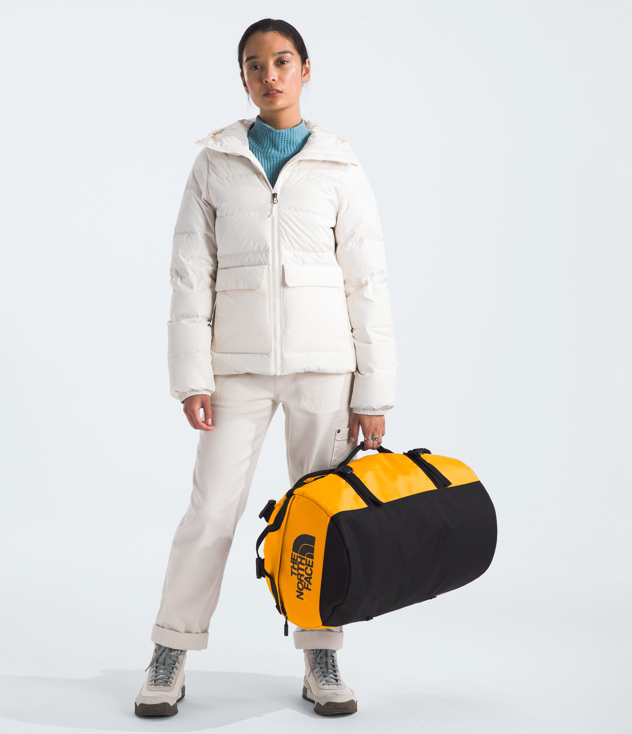 Base Camp DuffelS TNF Summit GoldTNF Black MODELBACK