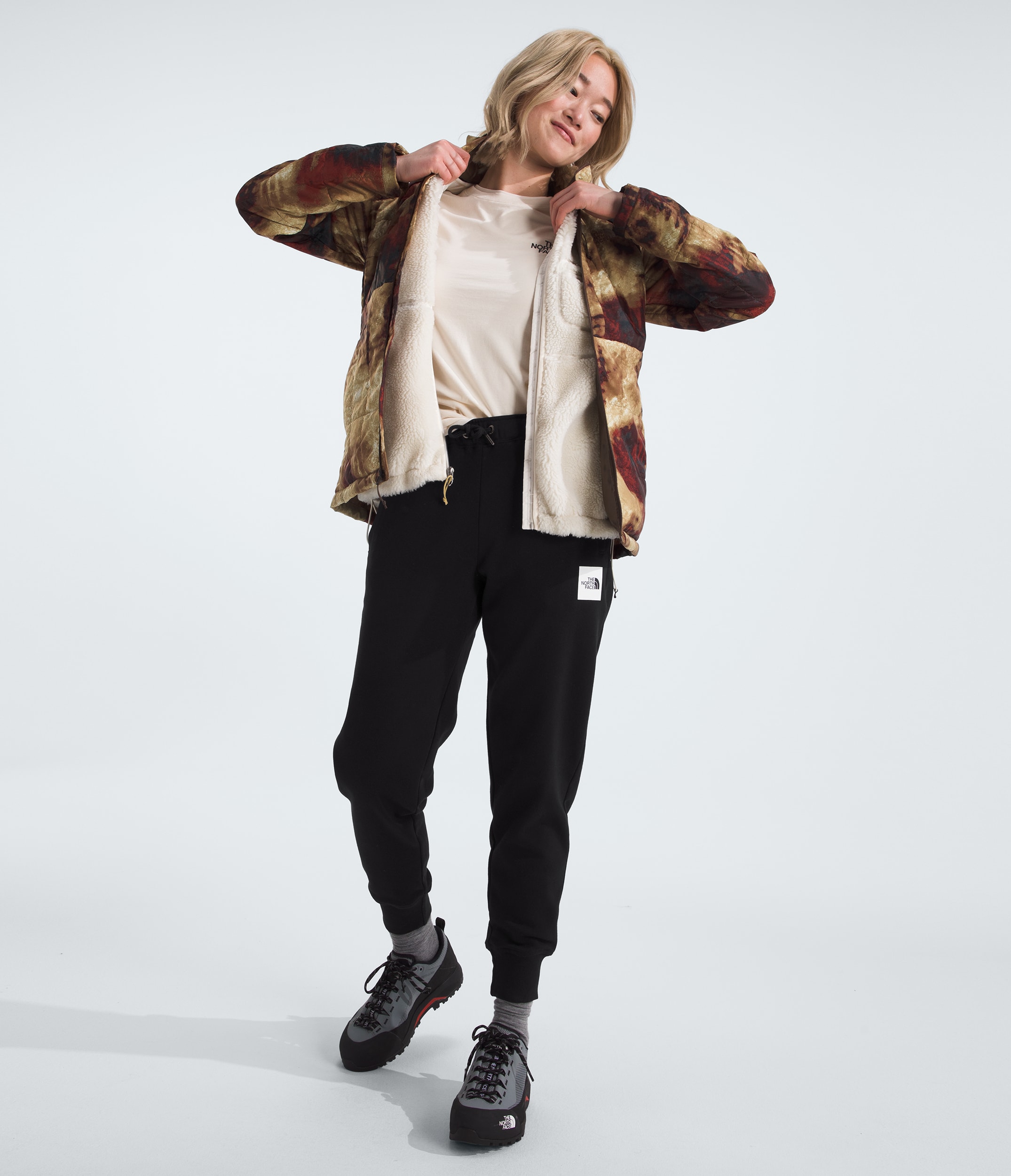 Womens Core Joggers TNF HERO2