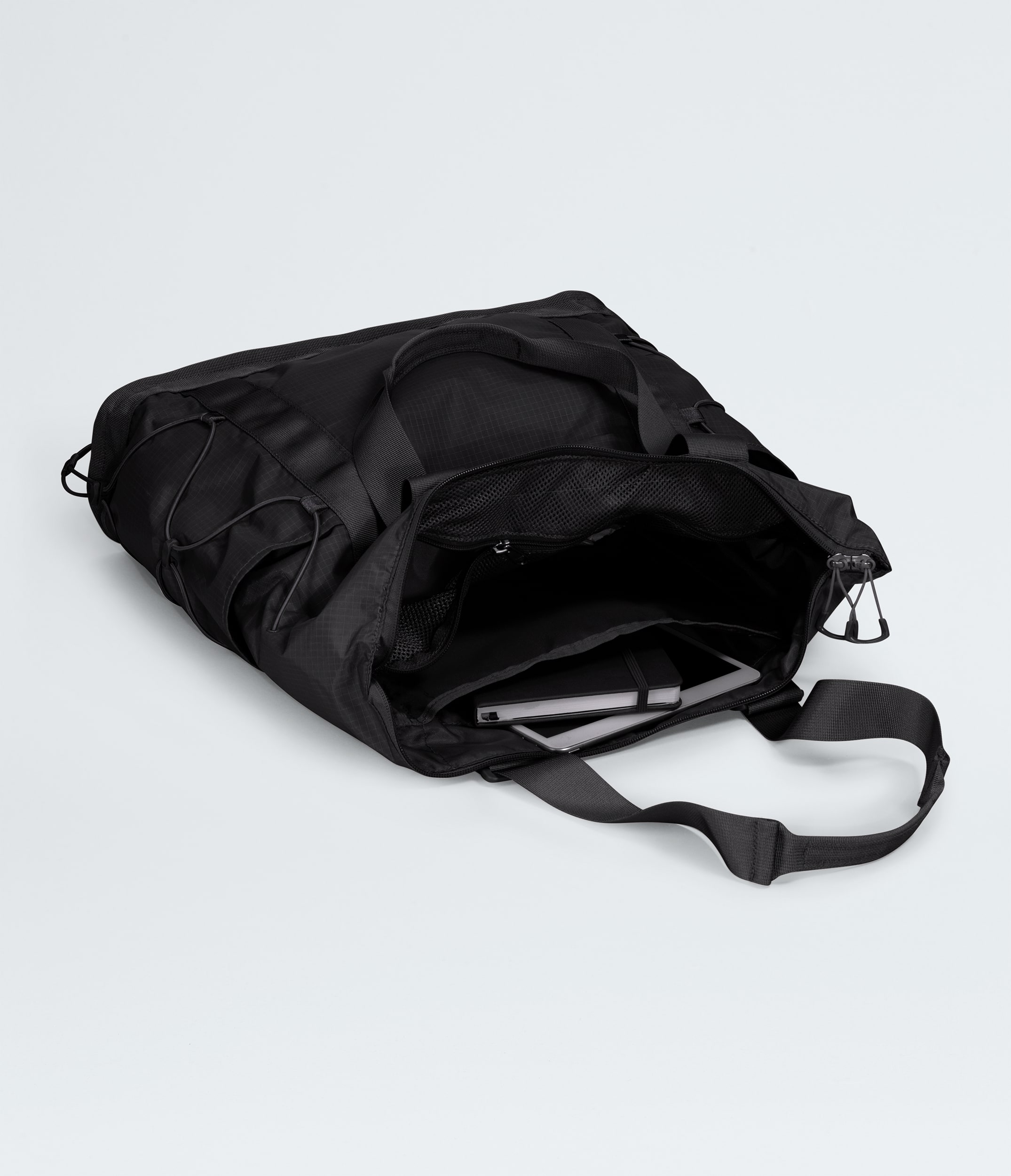 Borealis Tote TNF INT