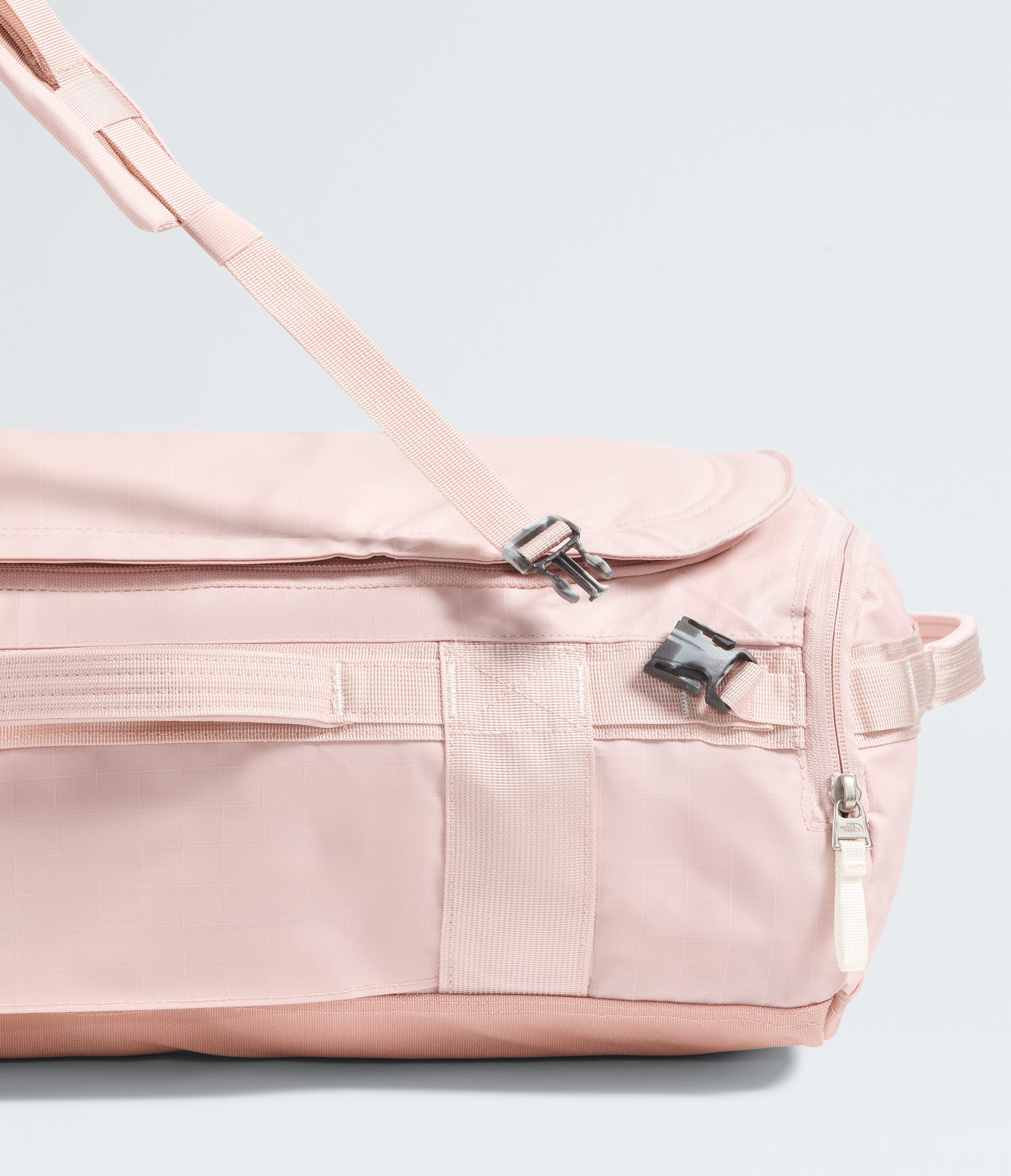 Base Camp Voyager Duffel32L TNF Pink MossWhite Dune ALT3