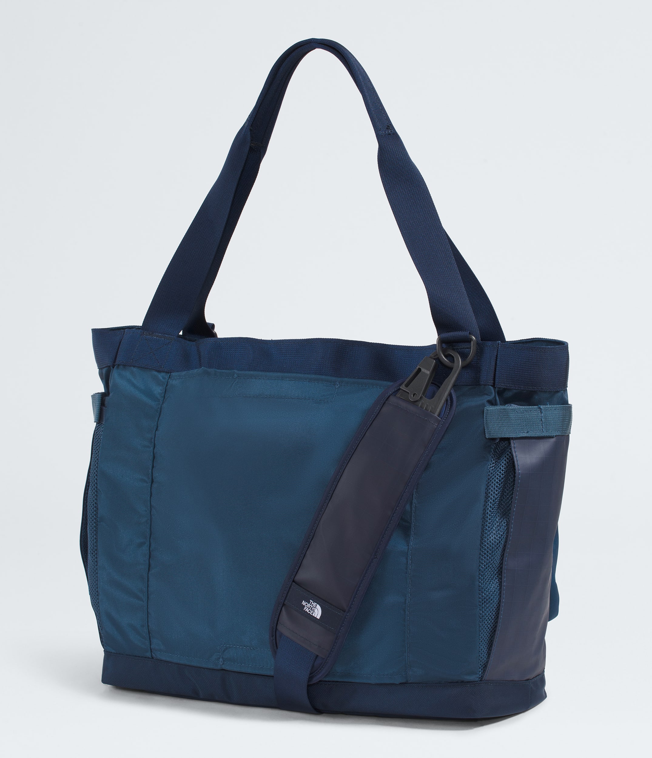 Base Camp Voyager Tote TNF BACK