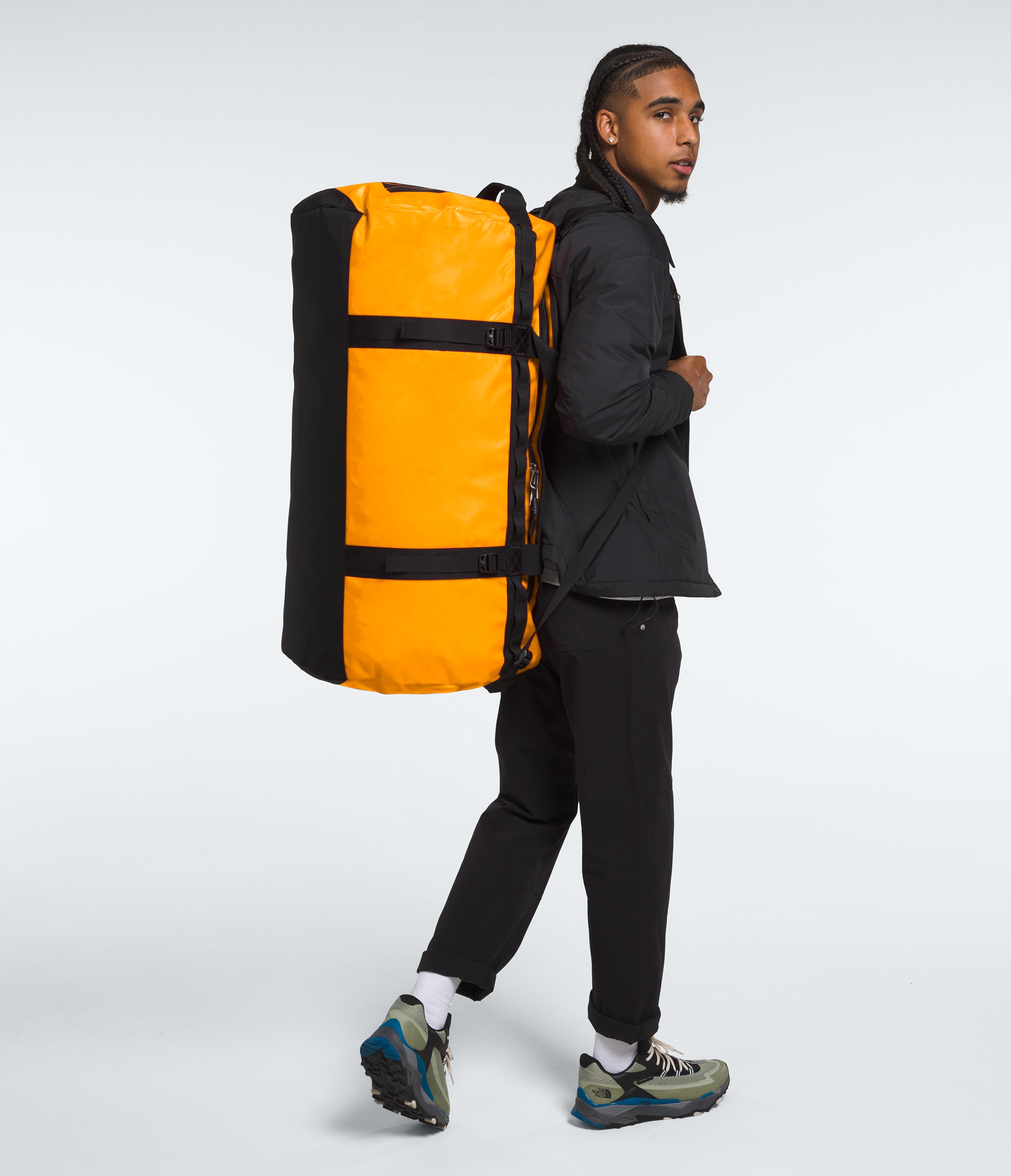 Base Camp DuffelXL TNF Summit GoldTNF Black MODELBACK