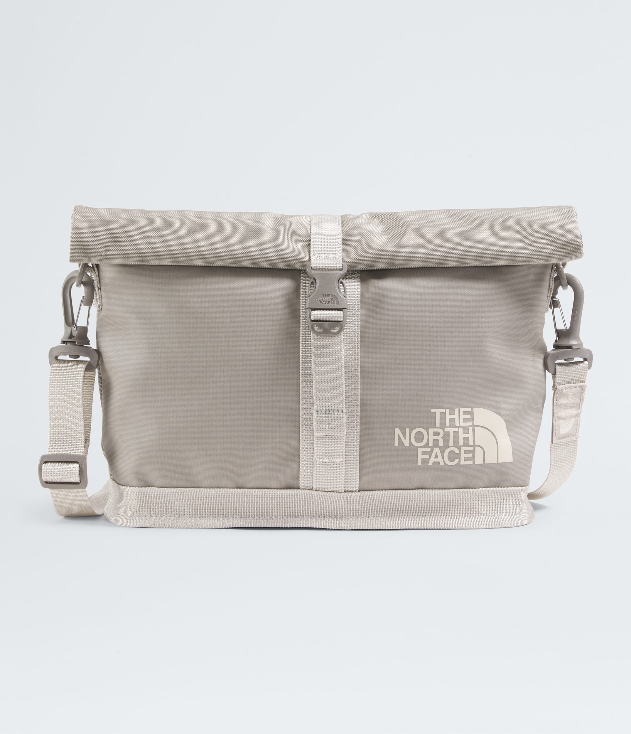 Base Camp Shoulder Bag TNF HERO