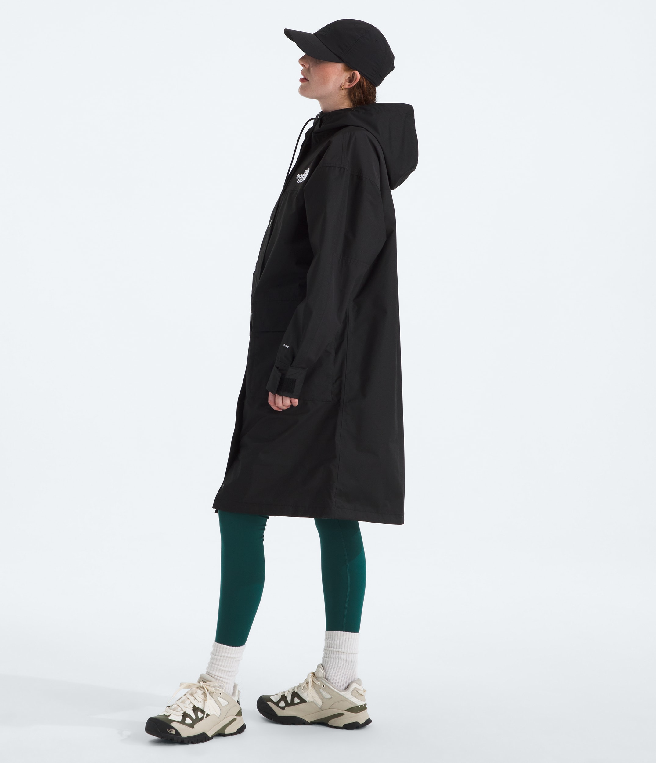 Womens Reign On Parka TNF MODEL34