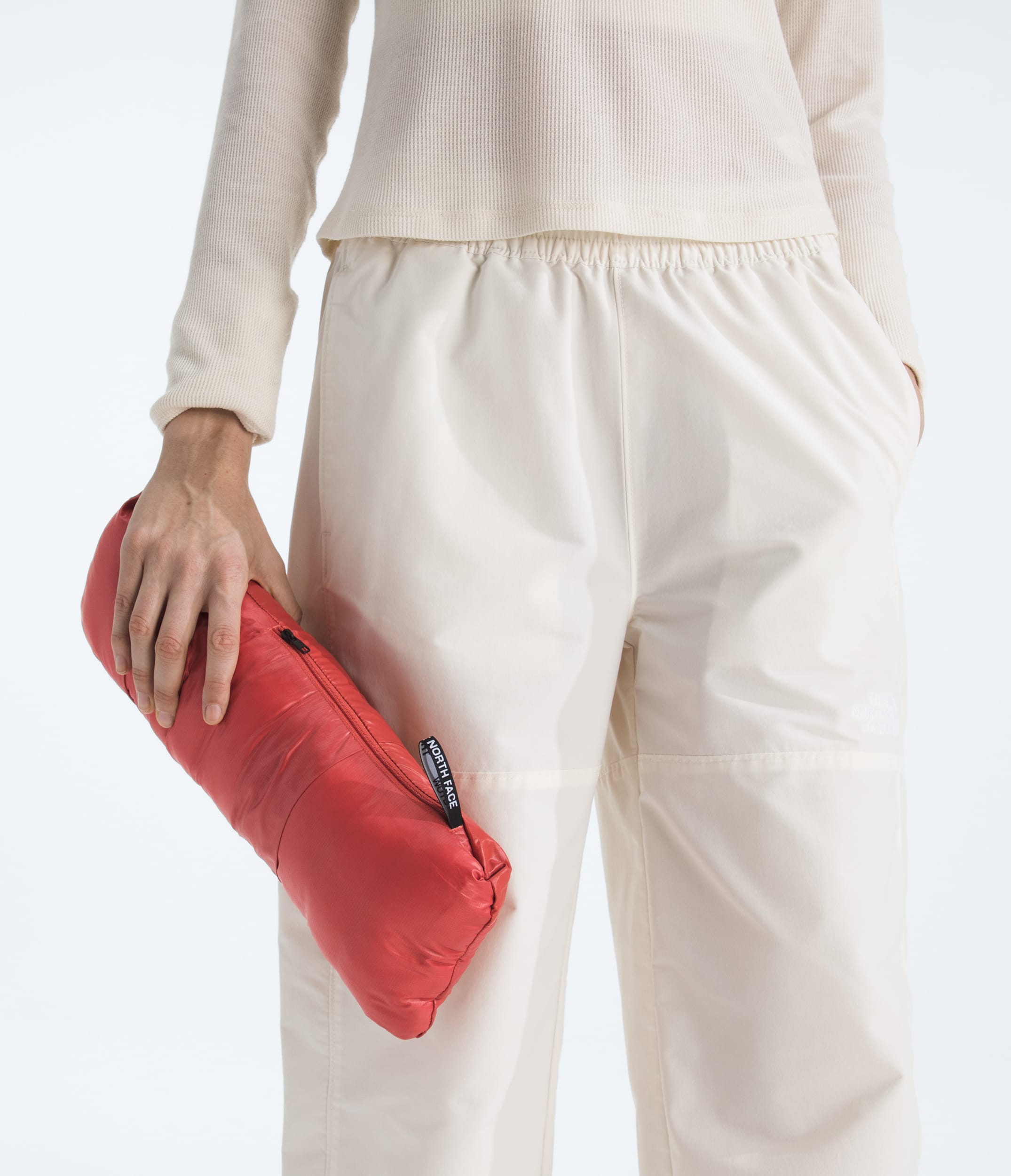 Womens THERMOBALL Hooded Jacket TNF MODELALT6