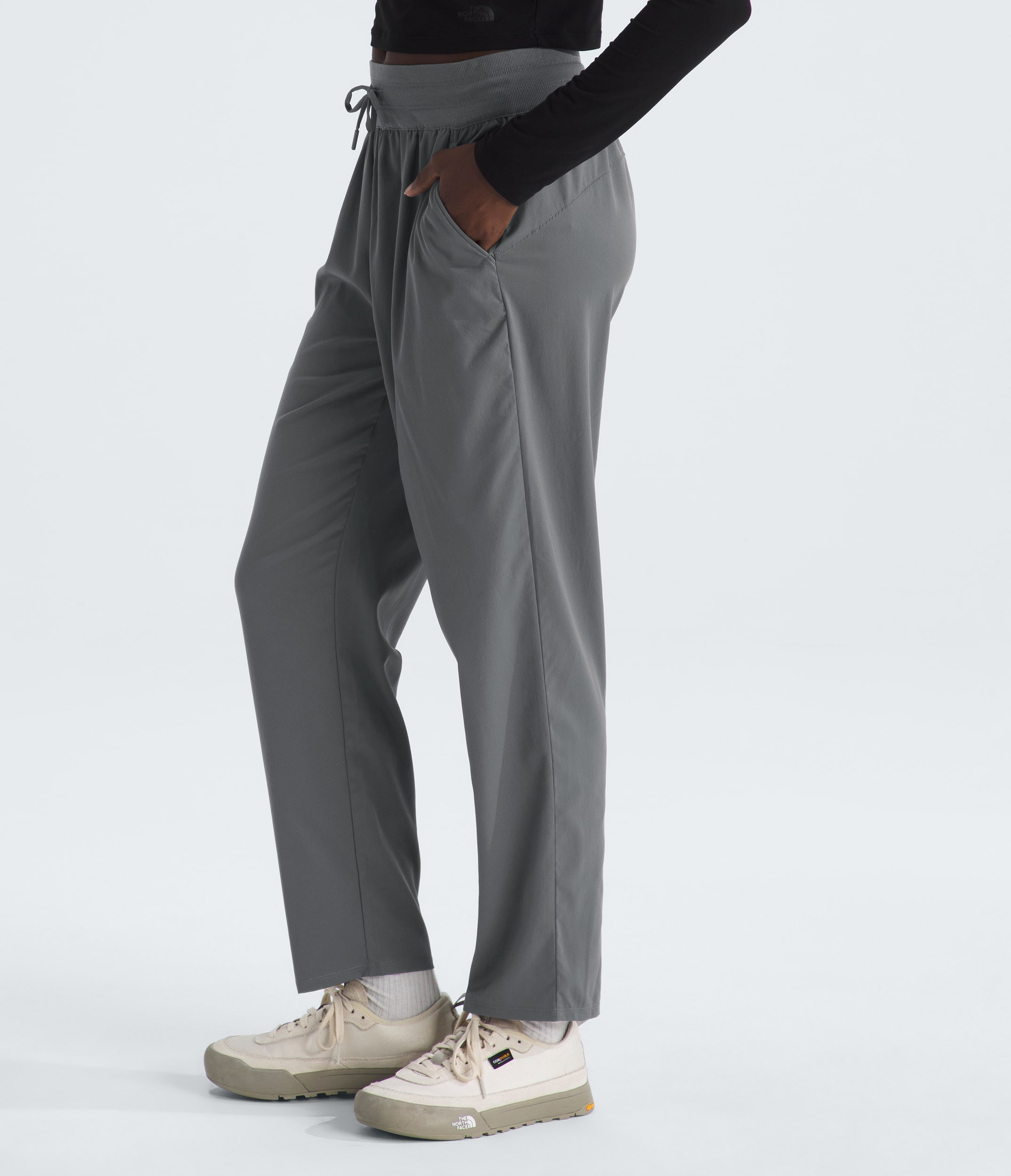 Womens Aphrodite Arise Ankle Pants TNF MODEL34