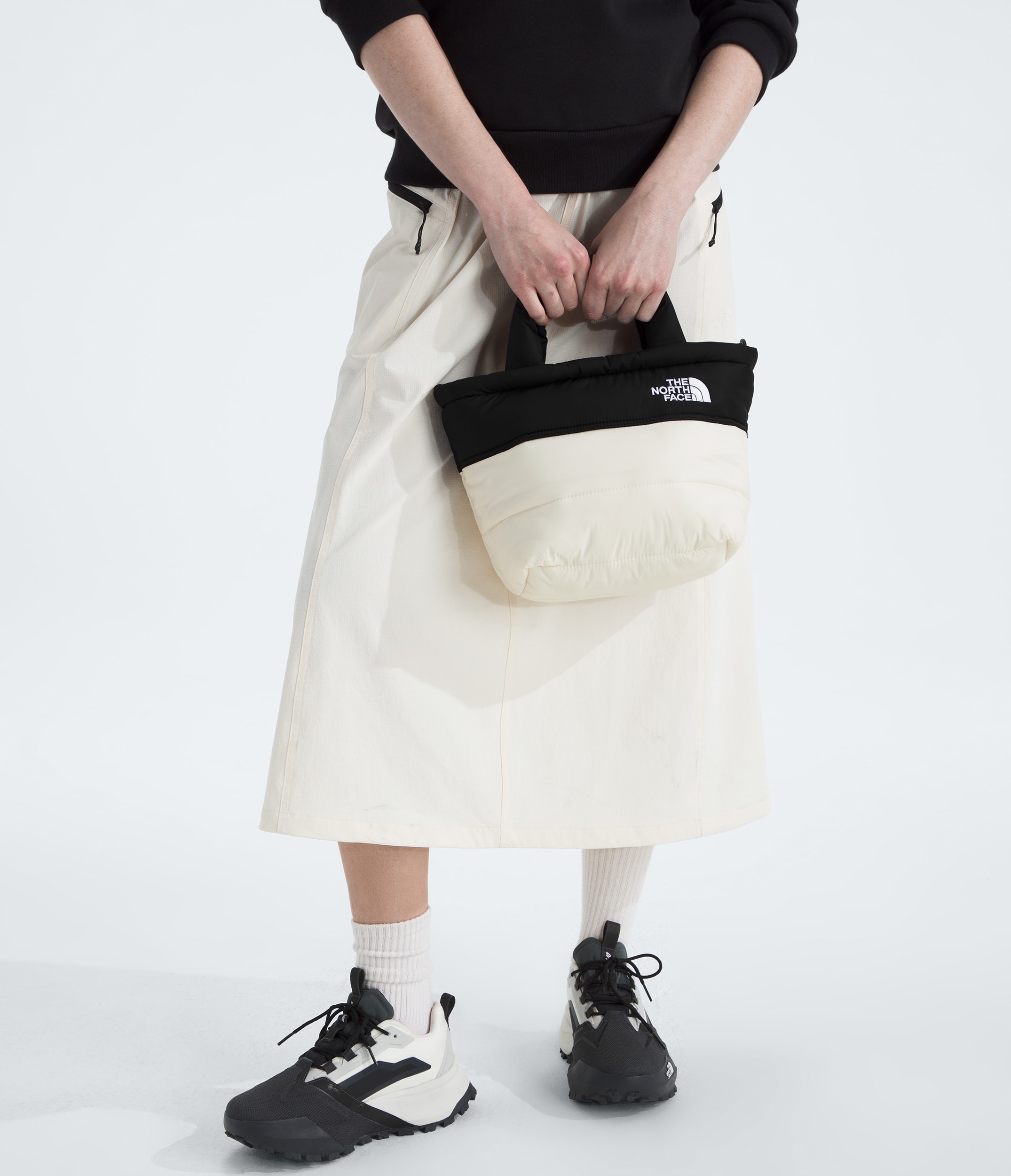 Nuptse Mini Bag TNF MODELBACK