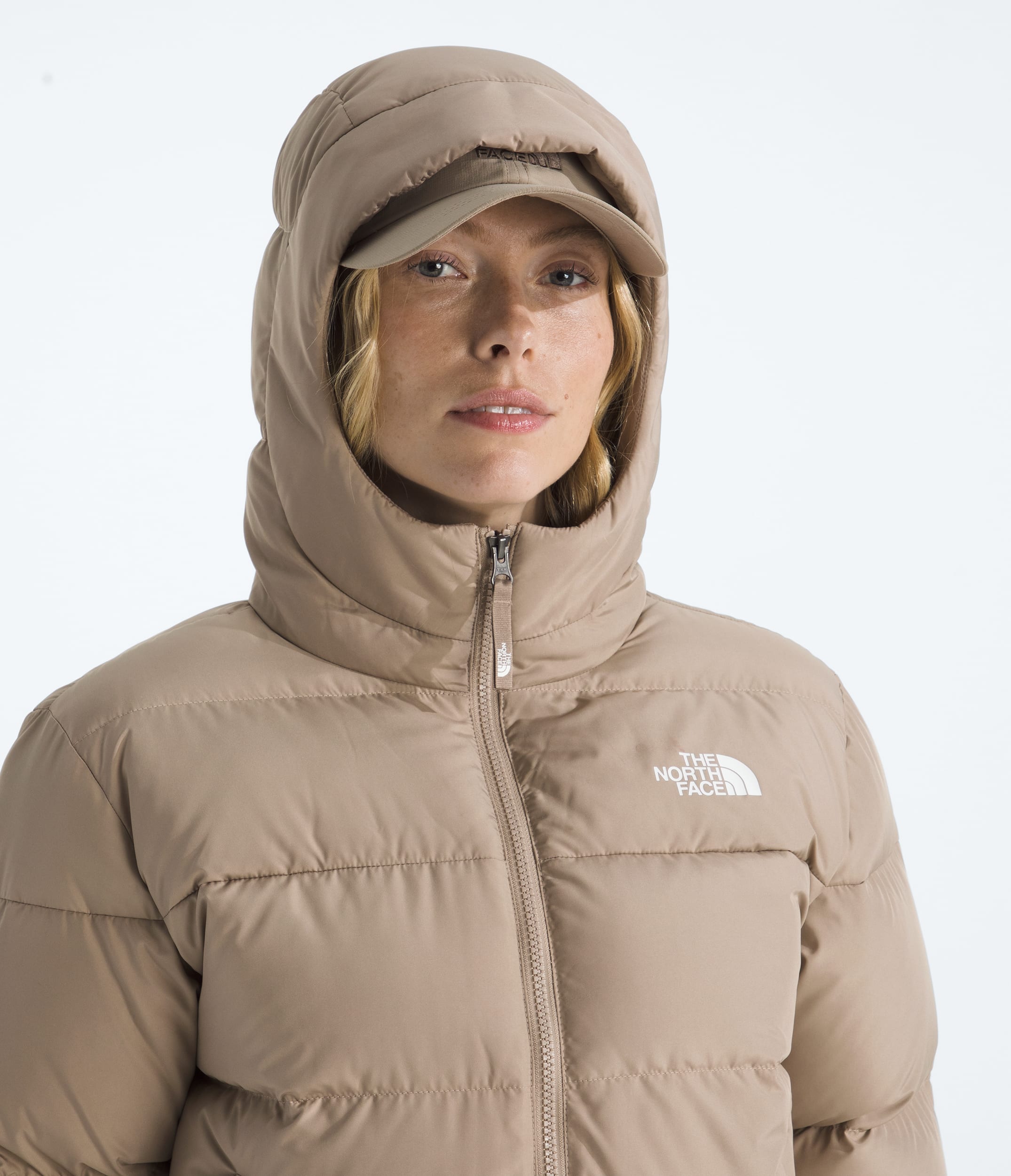Womens Frost Fall Hooded Jacket TNF MODELHOOD2