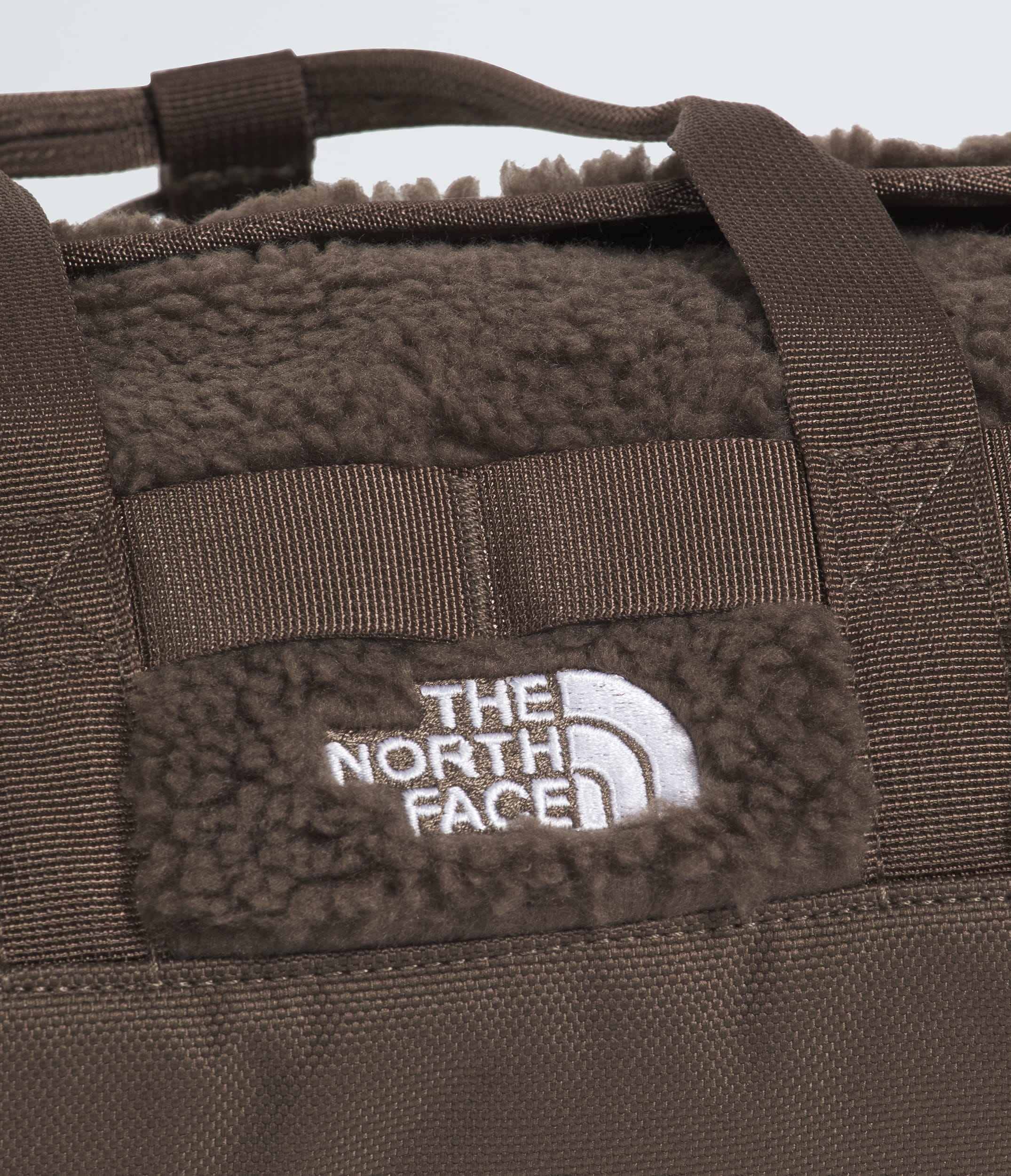 Base Camp High Pile Mini Bag TNF DETAIL3