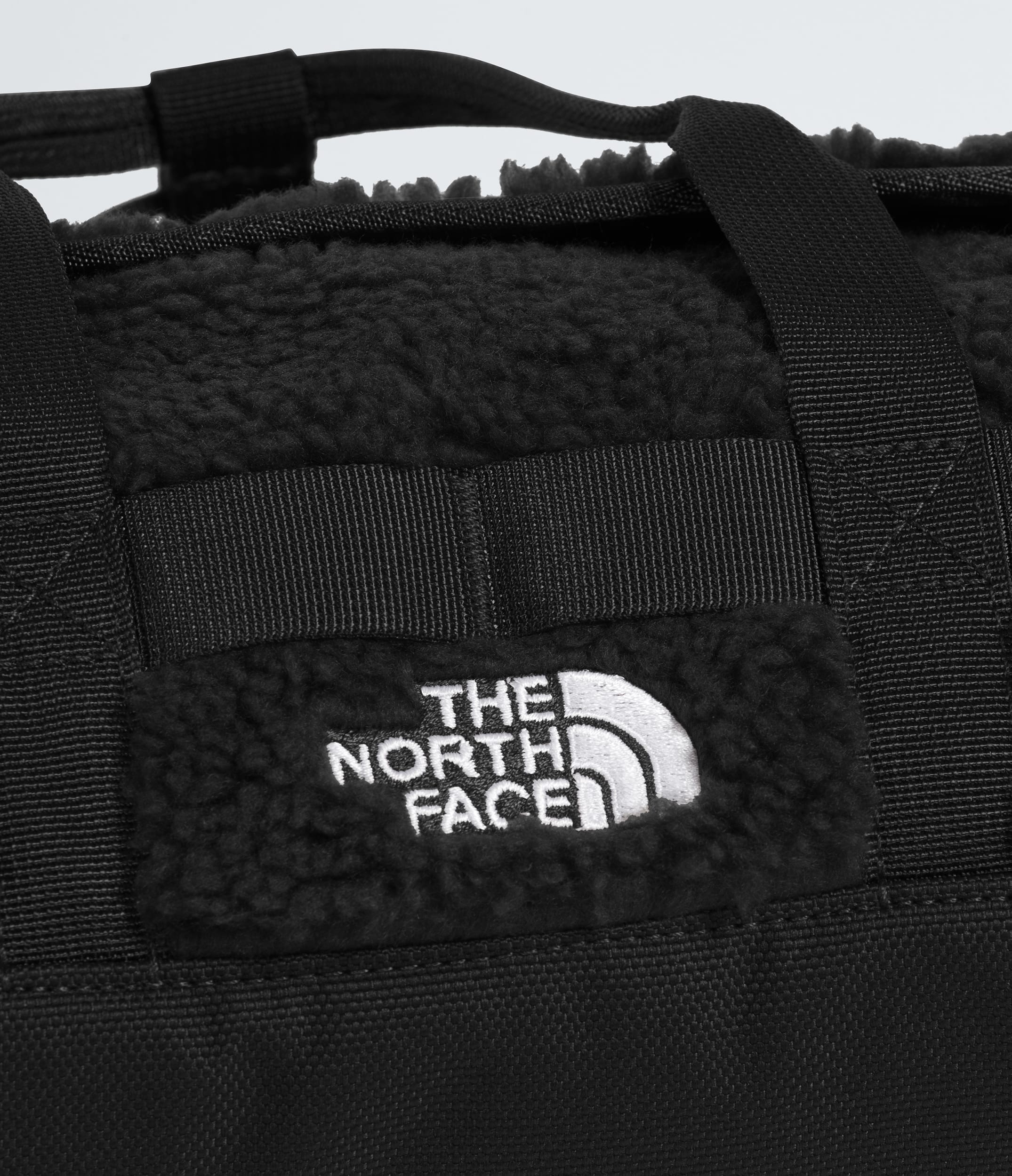 Base Camp High Pile Mini Bag TNF DETAIL3