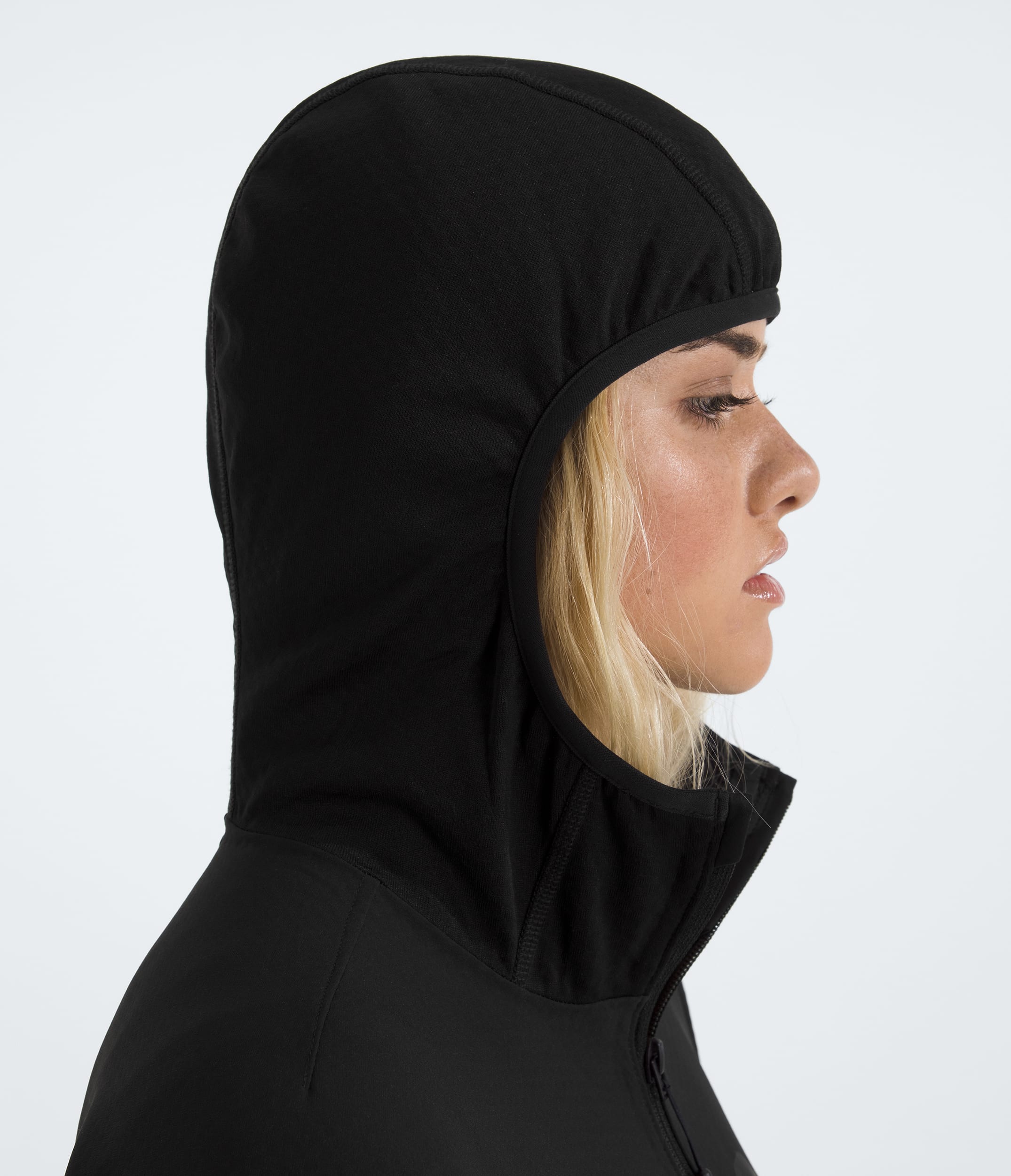 Womens TNF HKe Tek Approach Jacket TNF MODELHOOD2