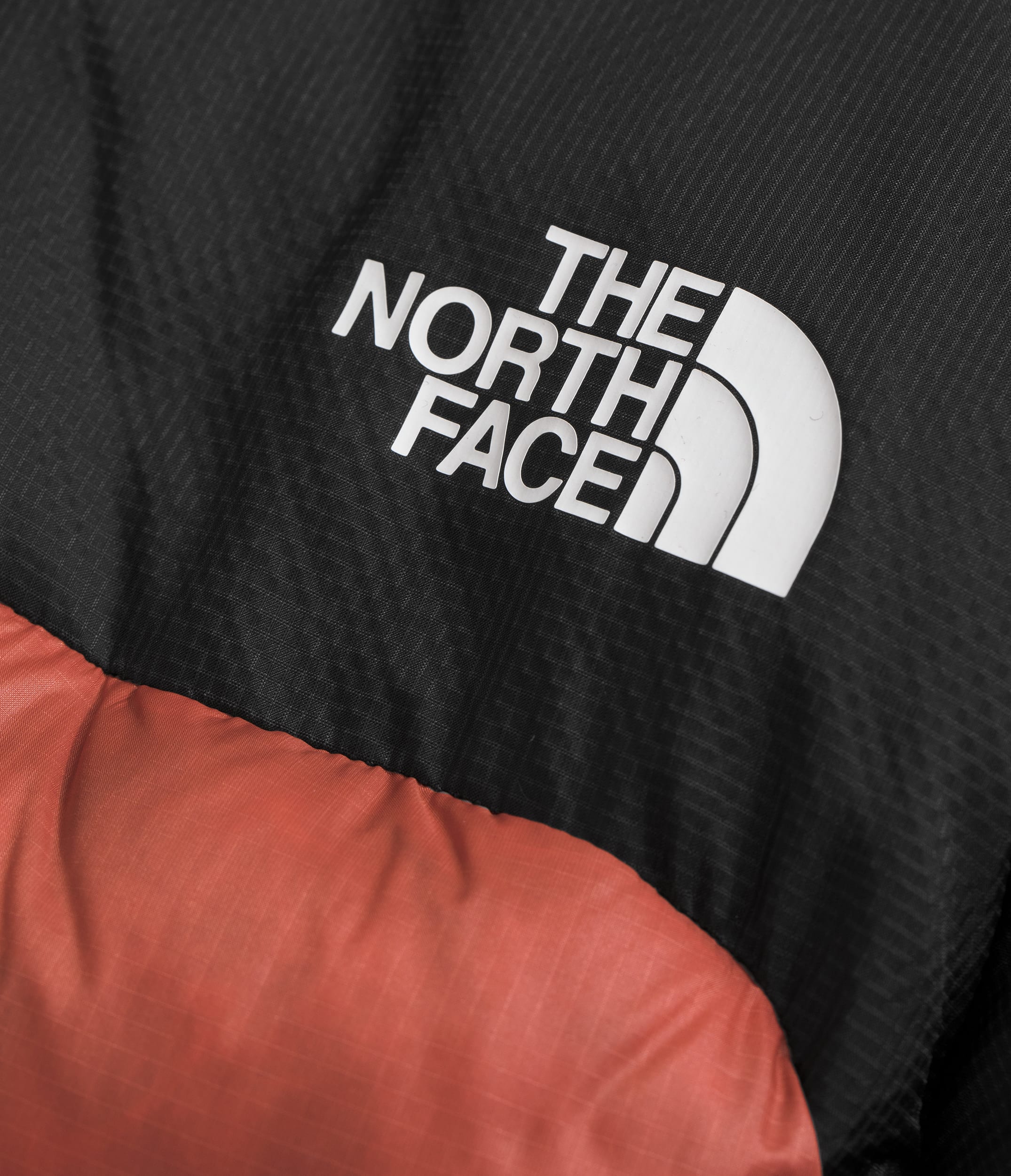 Womens Kalix Down Hoodie TNF DETAIL3