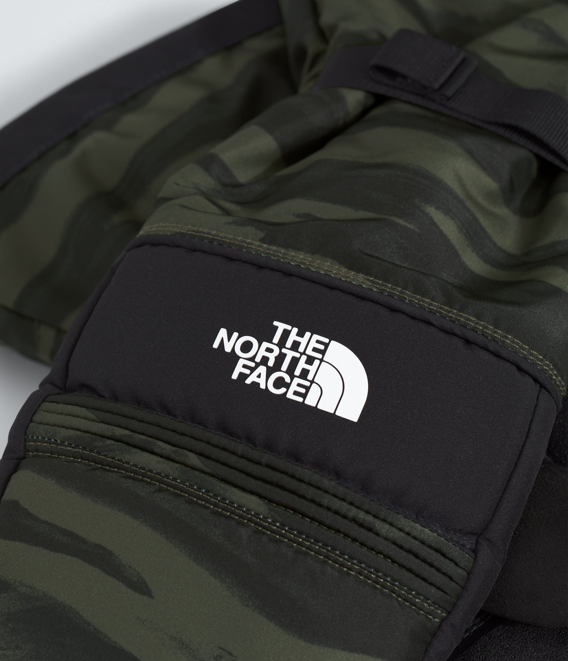 Mens Montana Ski Mitts TNF New Taupe Green Edge Of Light Print DETAIL3