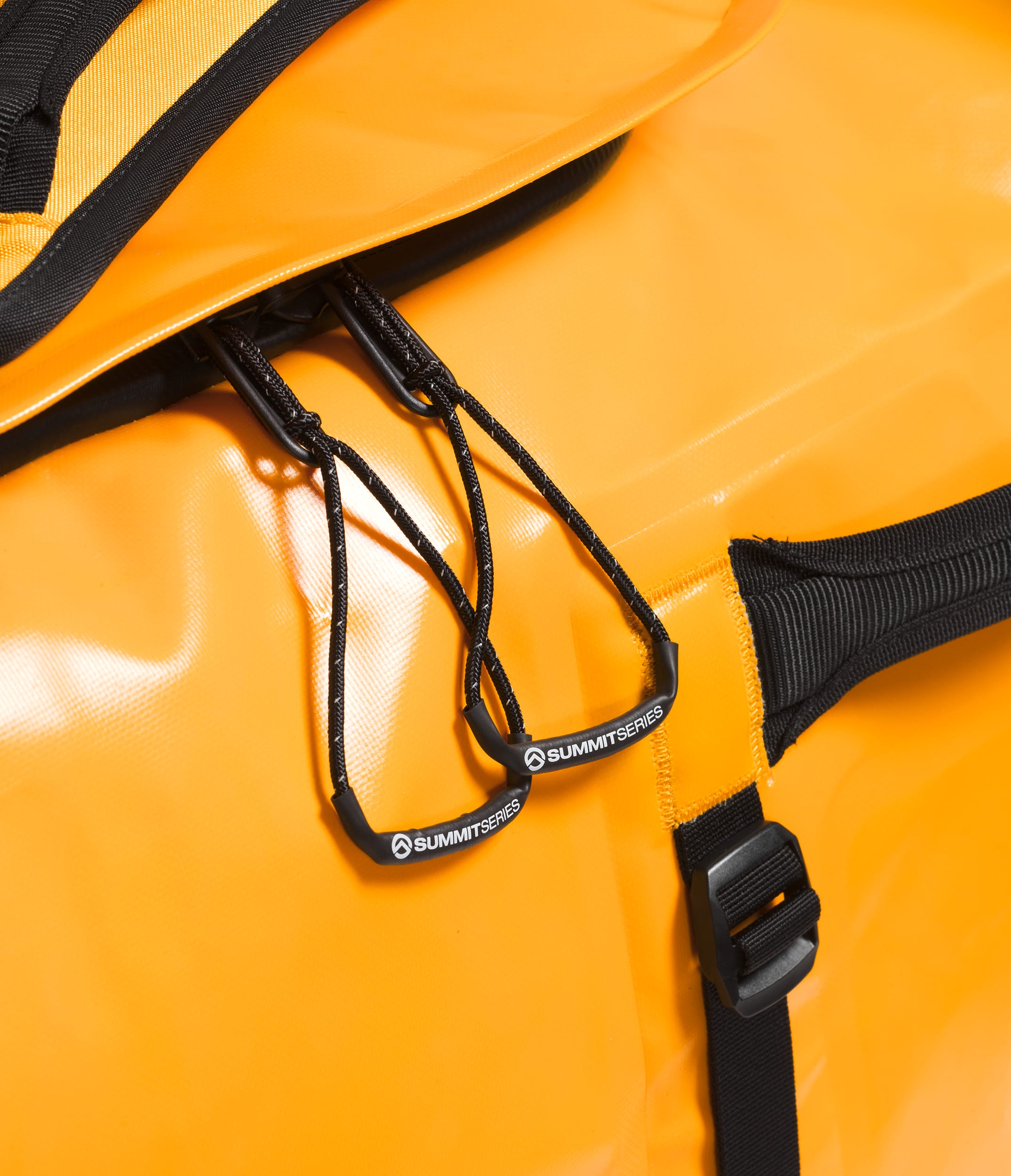 Summit Series Advanced Mountain Kit 135L Duffel TNF DETAIL3