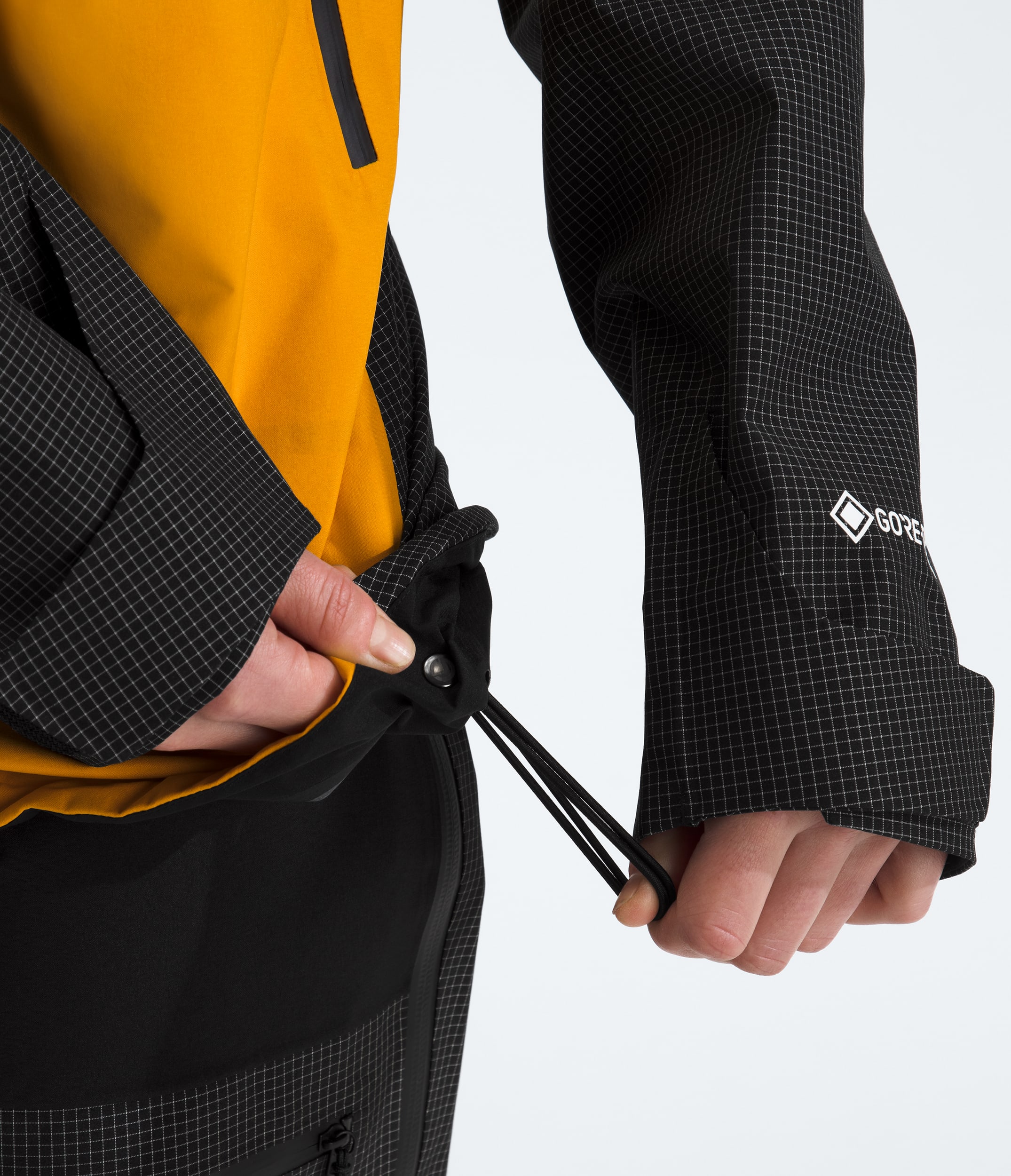 Womens Summit Series Mountain GORETEX Pro Jacket TNF ALT1